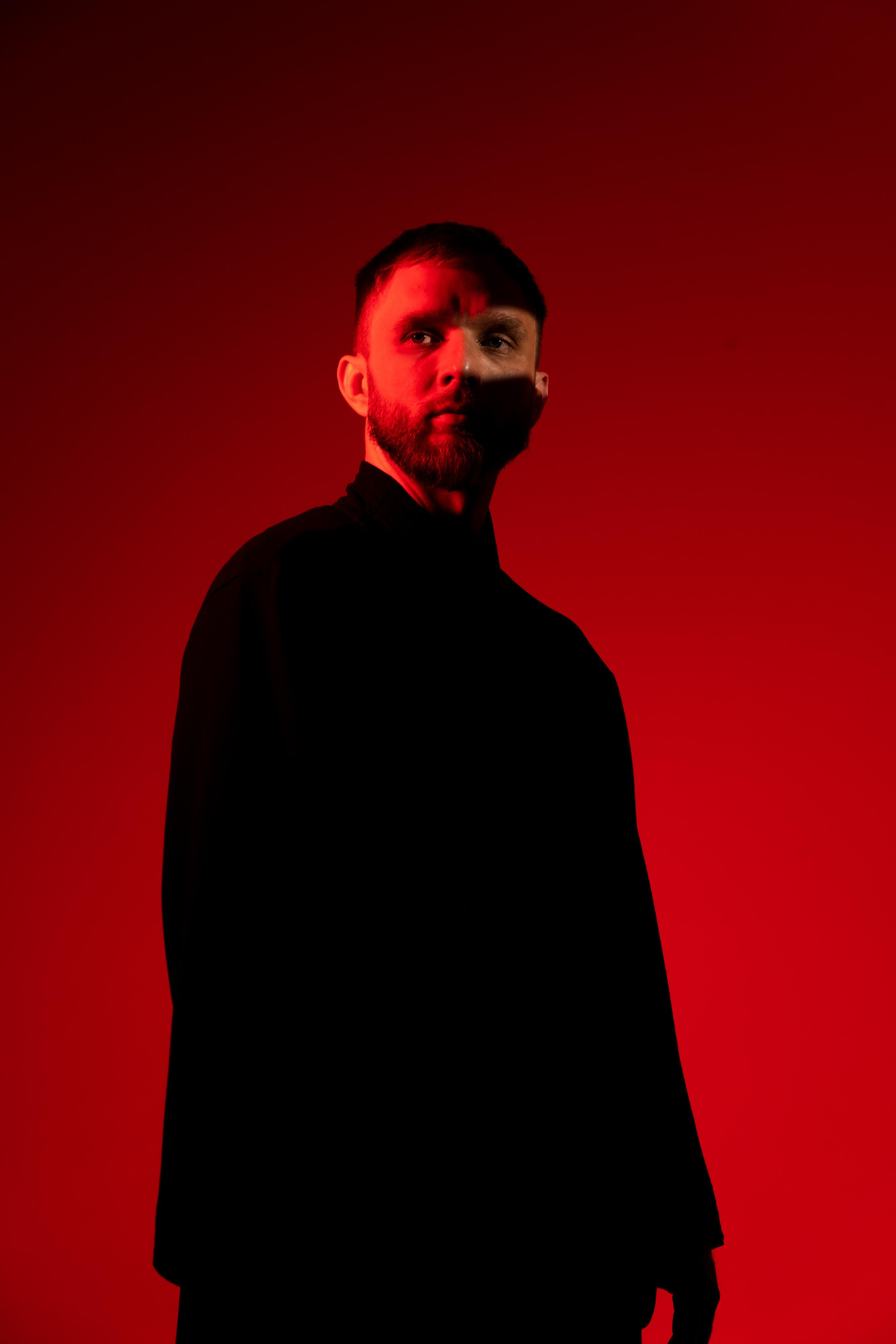 Gorkovenko in Red. Photographer & Videographer based in Ansan, South Korea