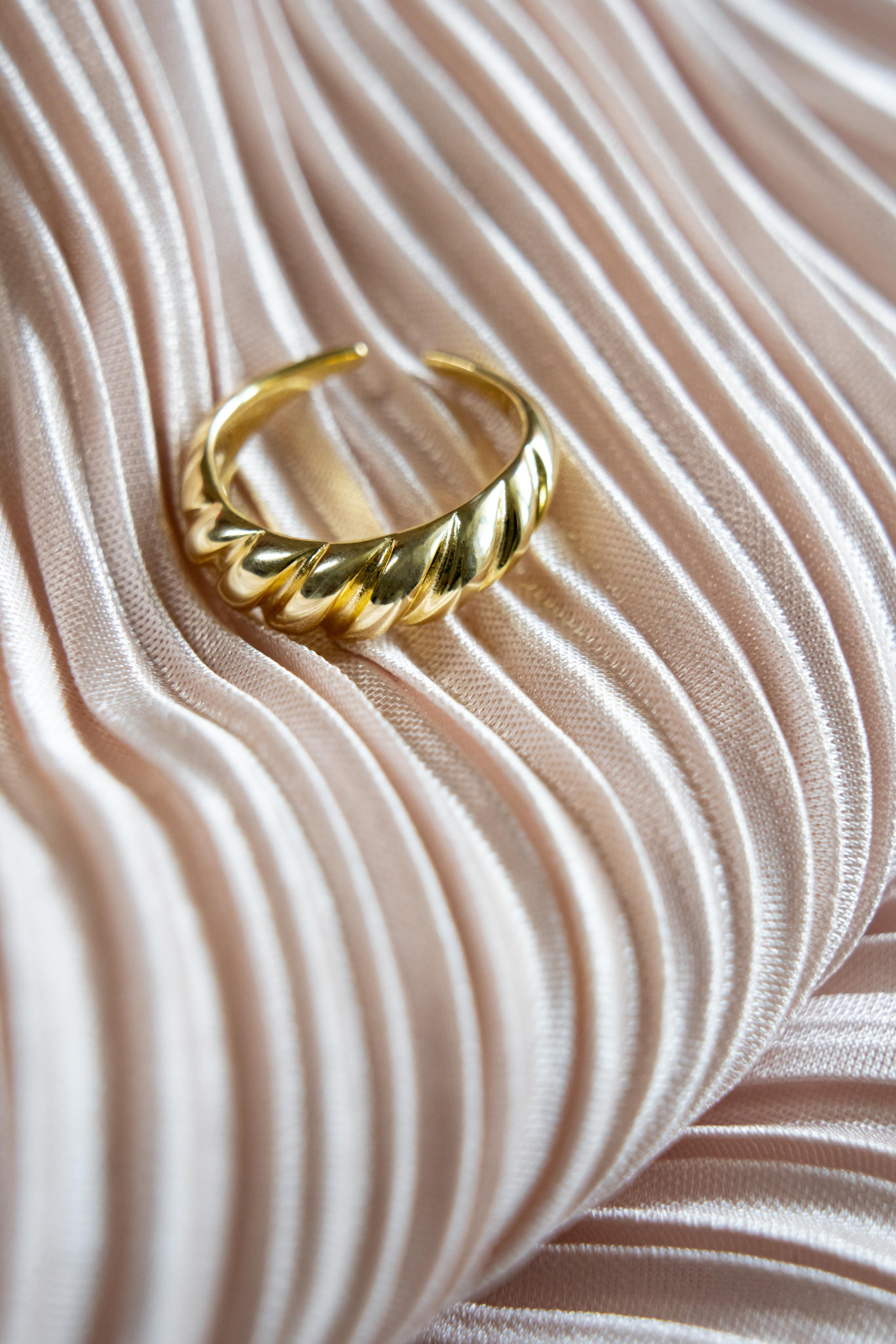 MODO product 2. Photographer & Videographer based in Ansan, South Korea