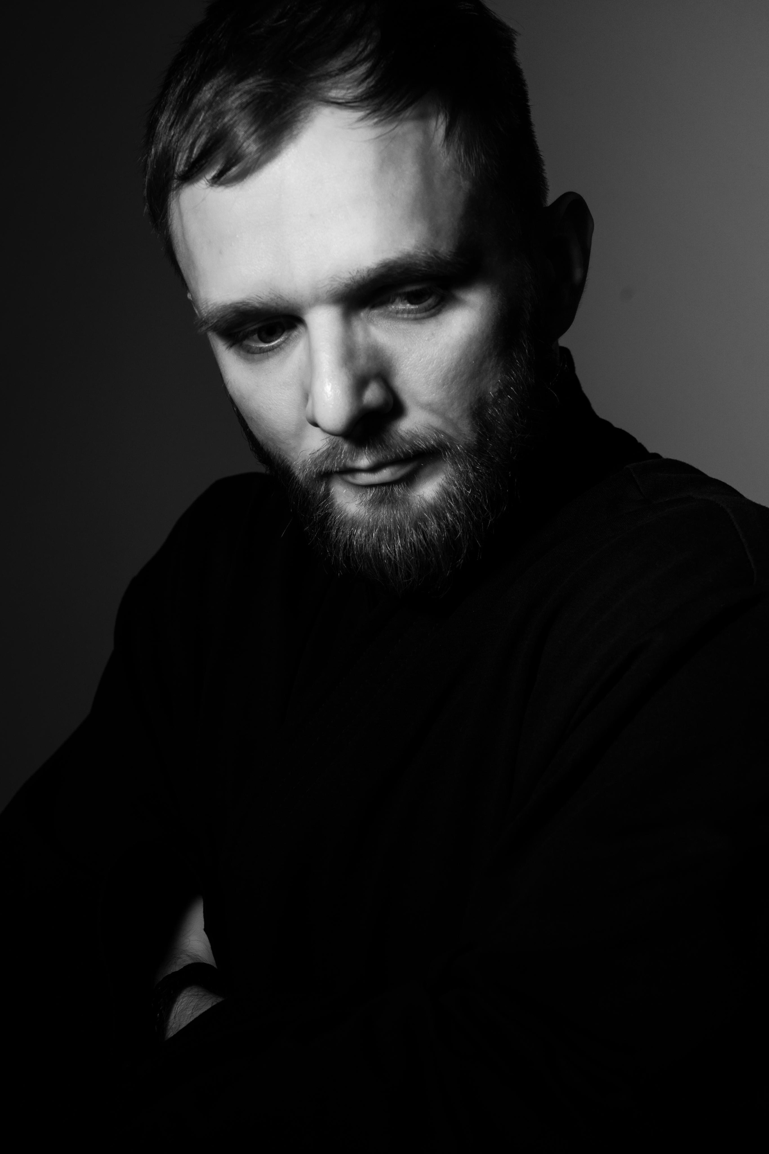 Gorkovenko in Red. Photographer & Videographer based in Ansan, South Korea