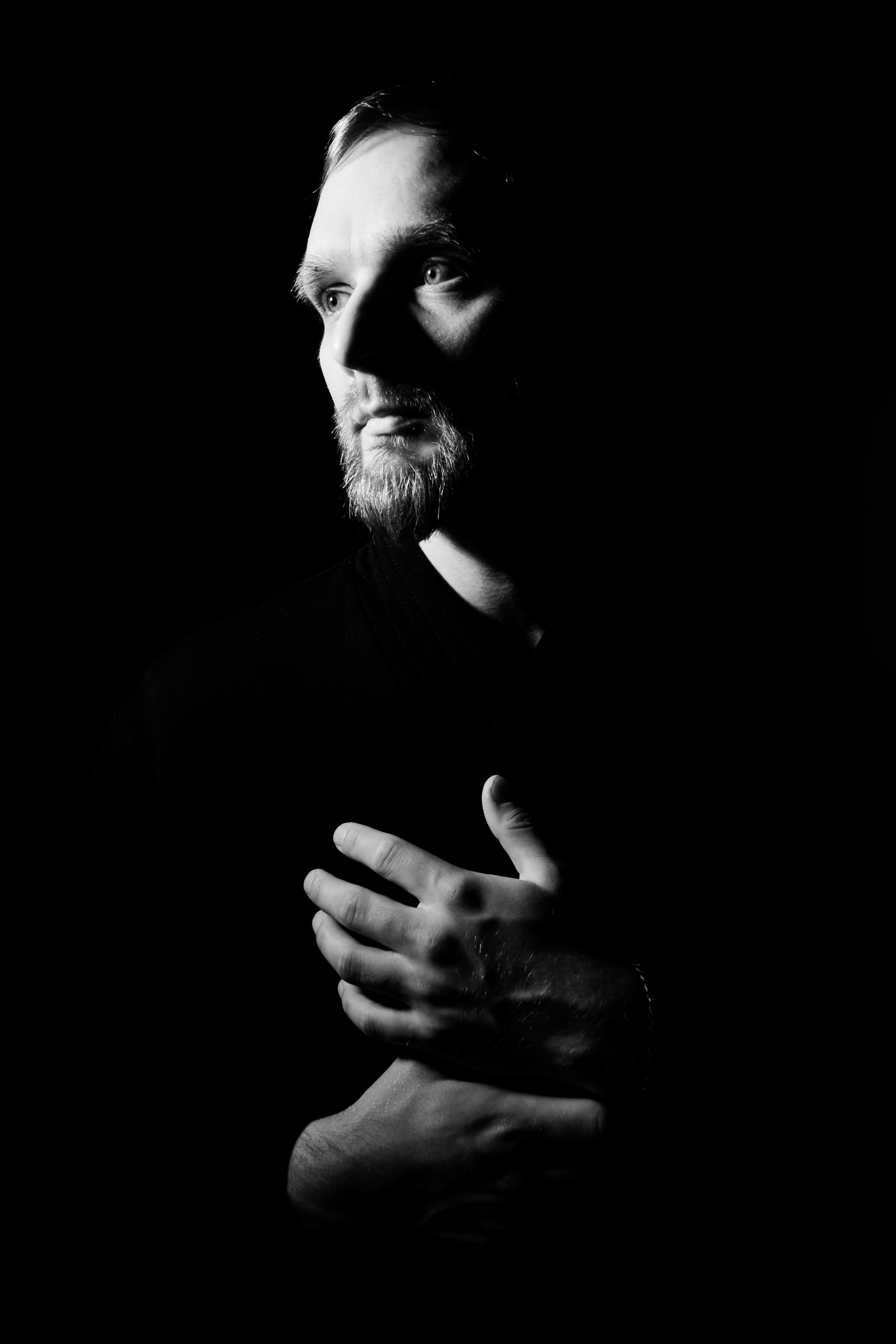 Gorkovenko in Red. Photographer & Videographer based in Ansan, South Korea