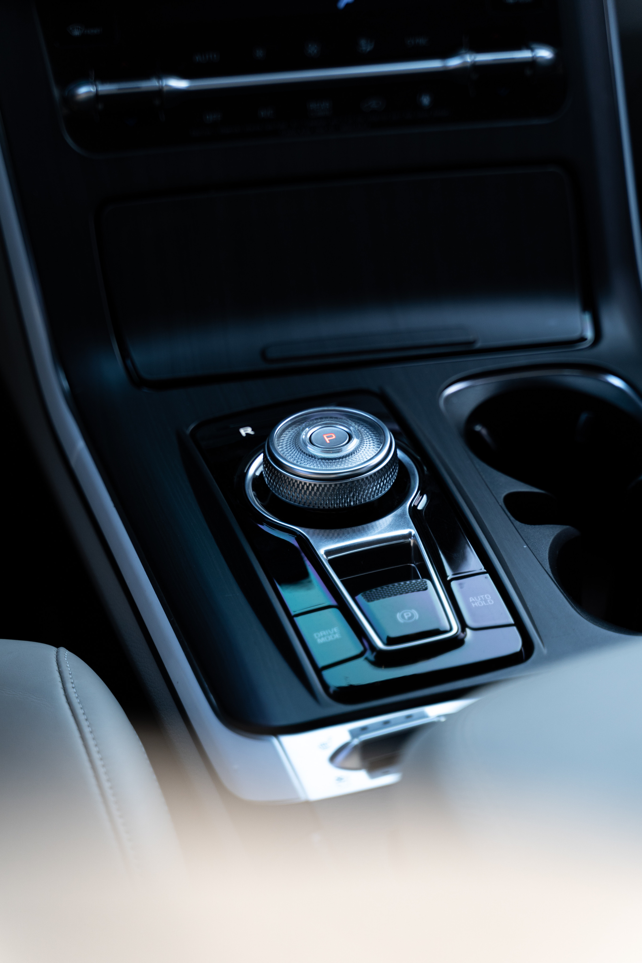 KIA carnival. Photographer & Videographer based in Ansan, South Korea