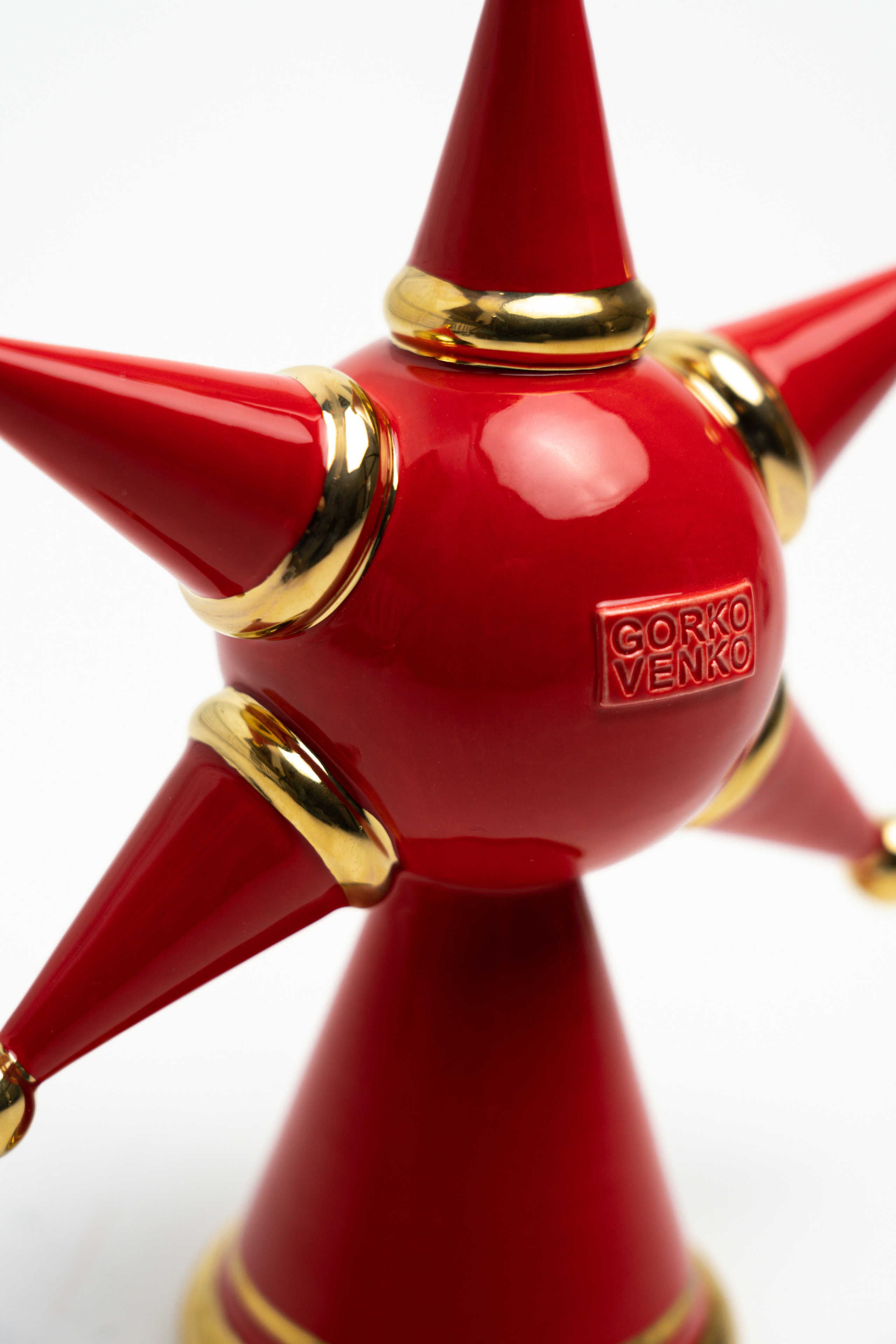 Petrushka toy. Photographer & Videographer based in Ansan, South Korea