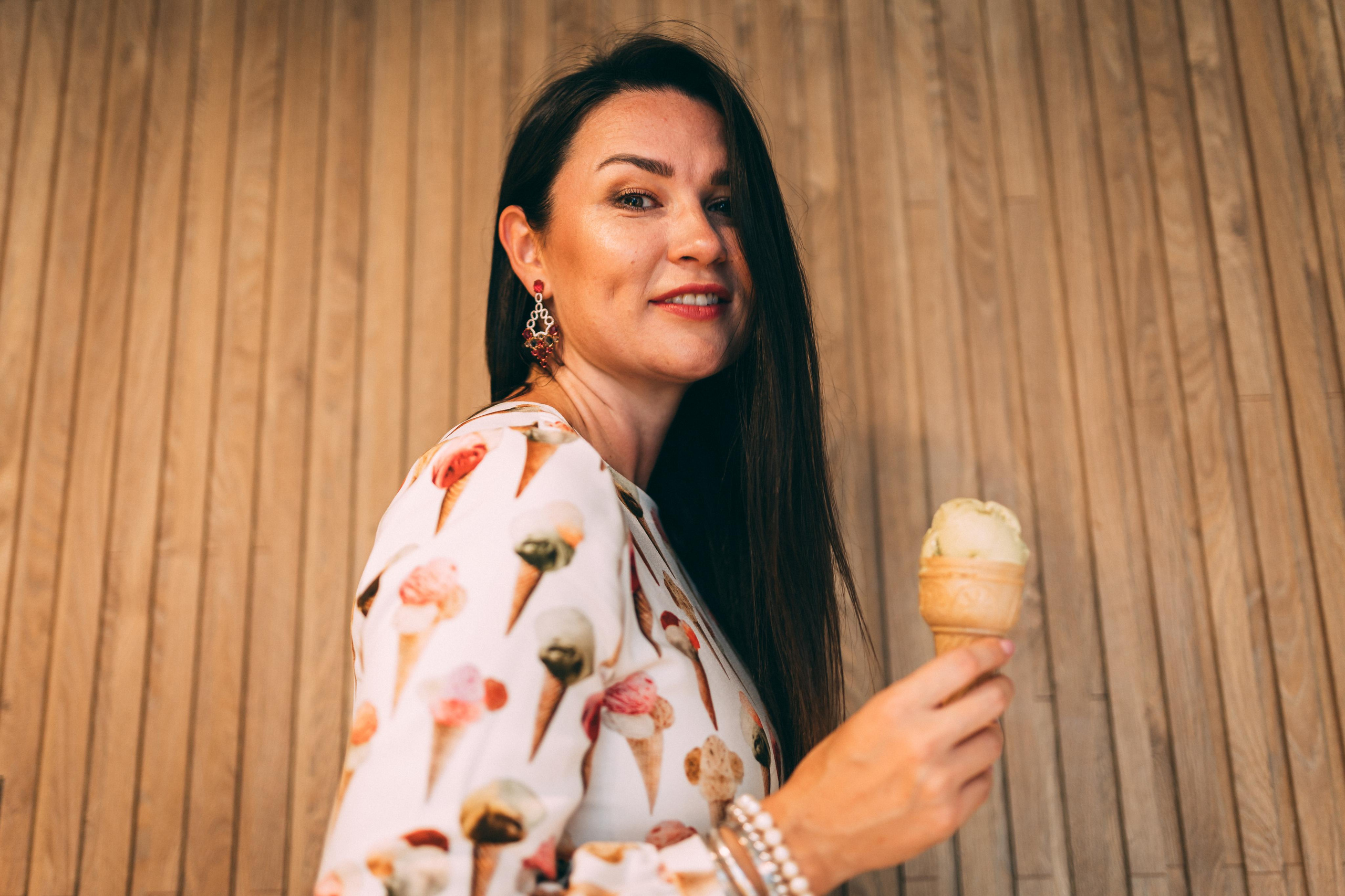 G Bar 2. Photographer & Videographer based in Ansan, South Korea