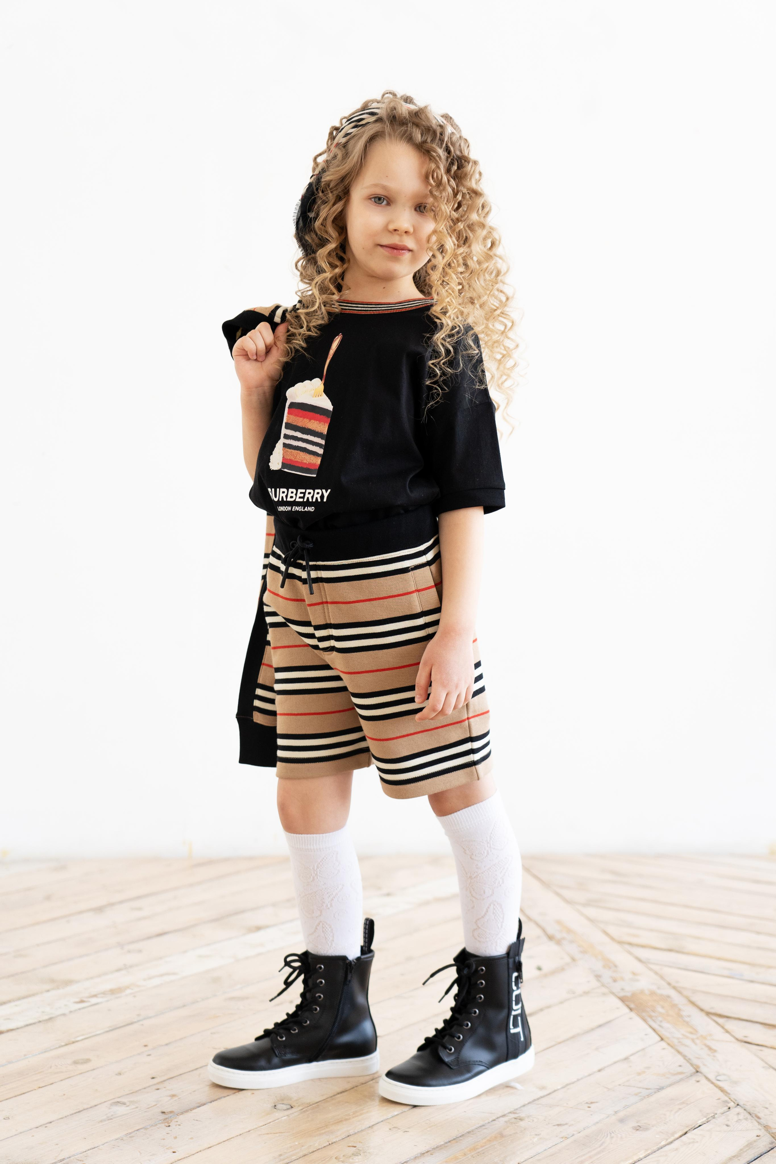 Milana. Photographer & Videographer based in Ansan, South Korea