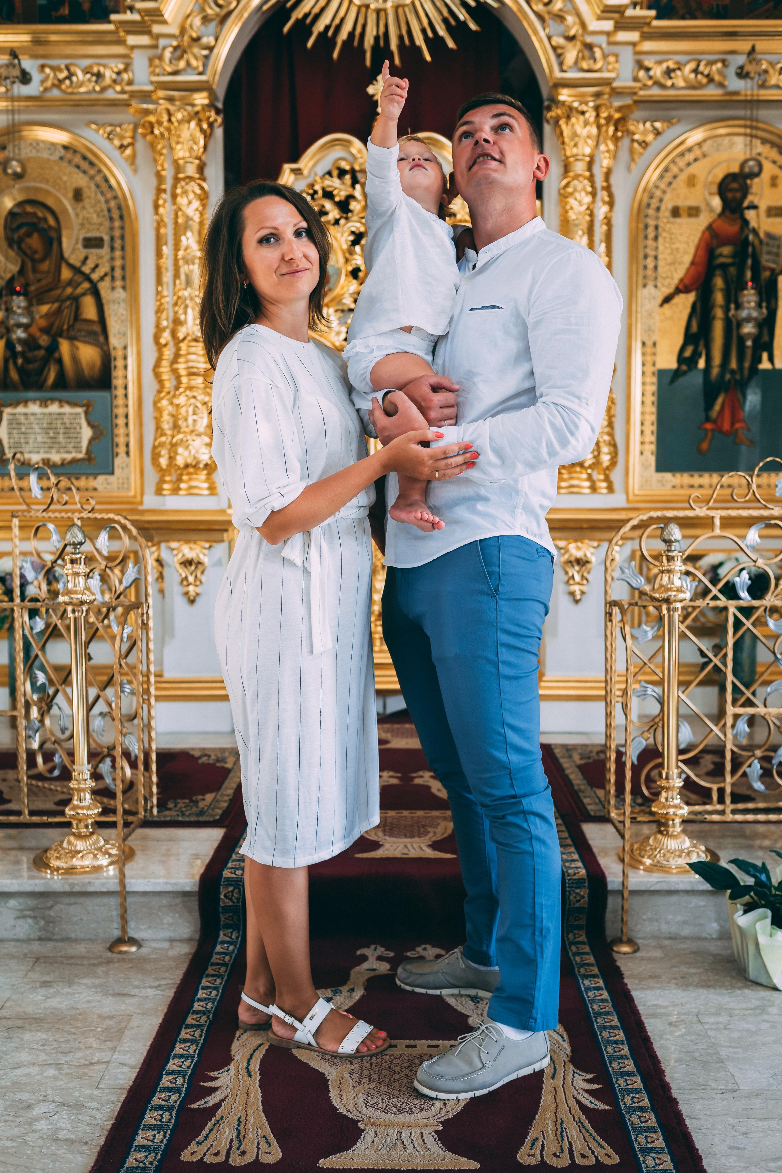 Family in Church. Photographer & Videographer based in Ansan, South Korea