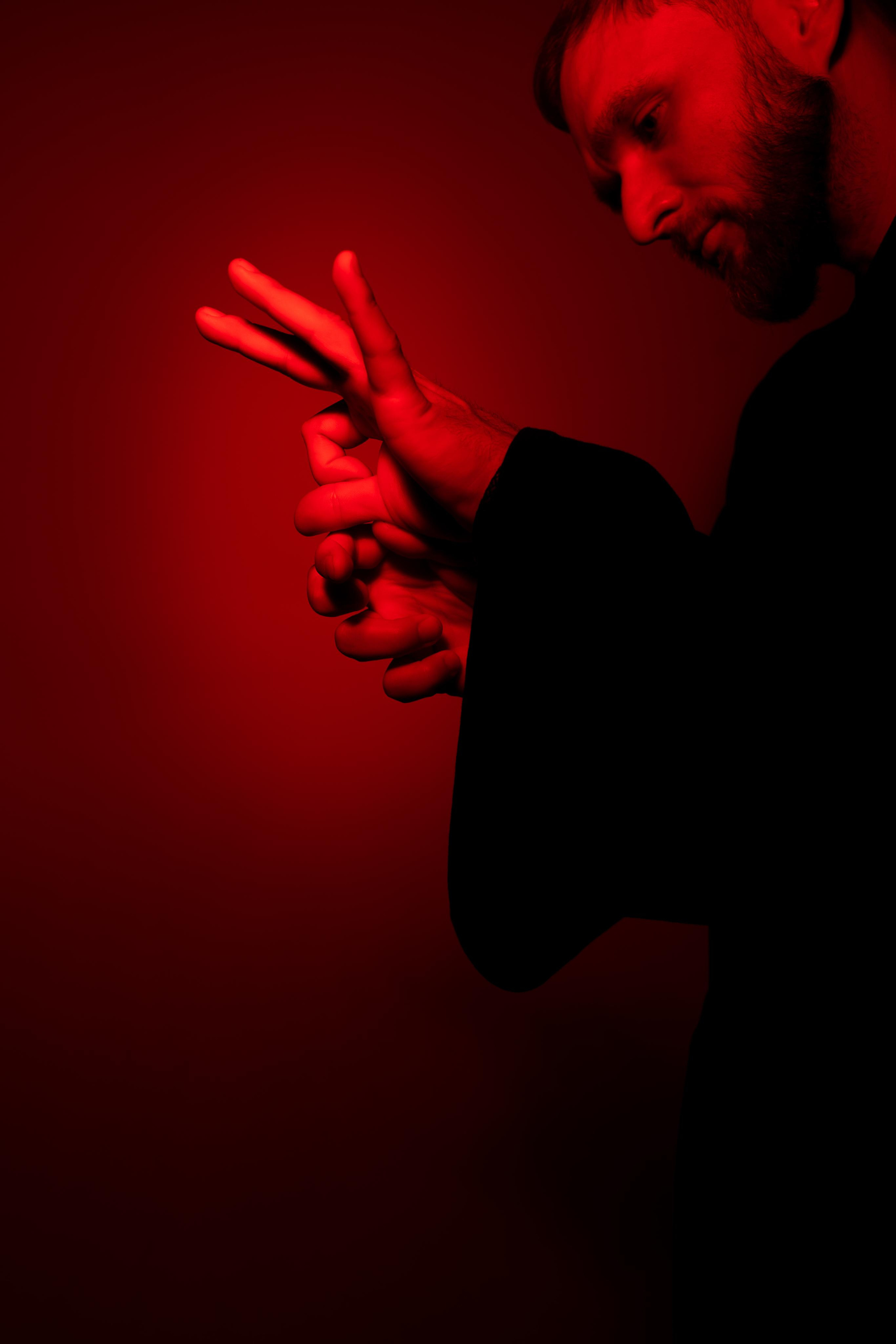 Gorkovenko in Red. Photographer & Videographer based in Ansan, South Korea