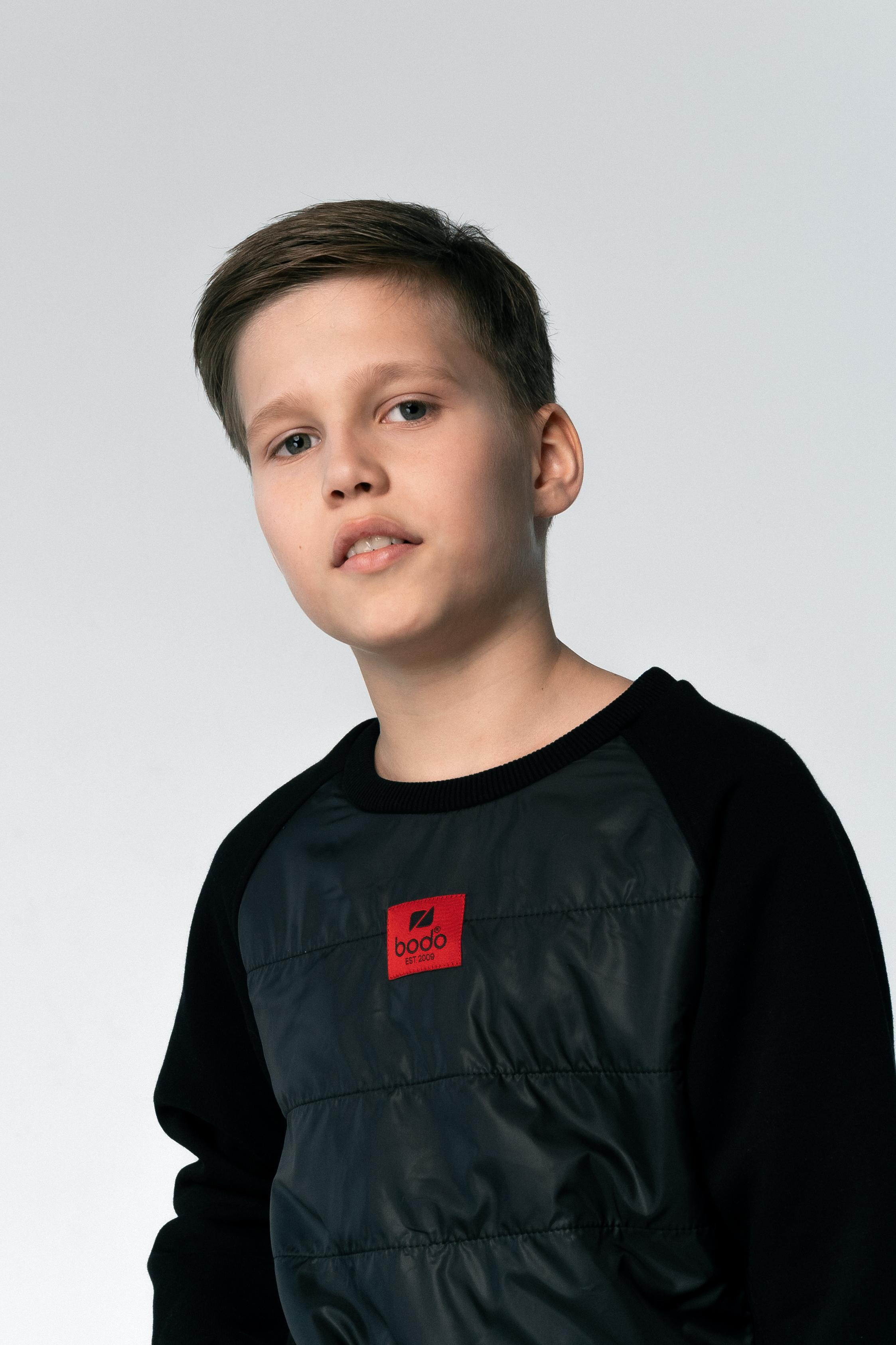 Nikita M. Photographer & Videographer based in Ansan, South Korea