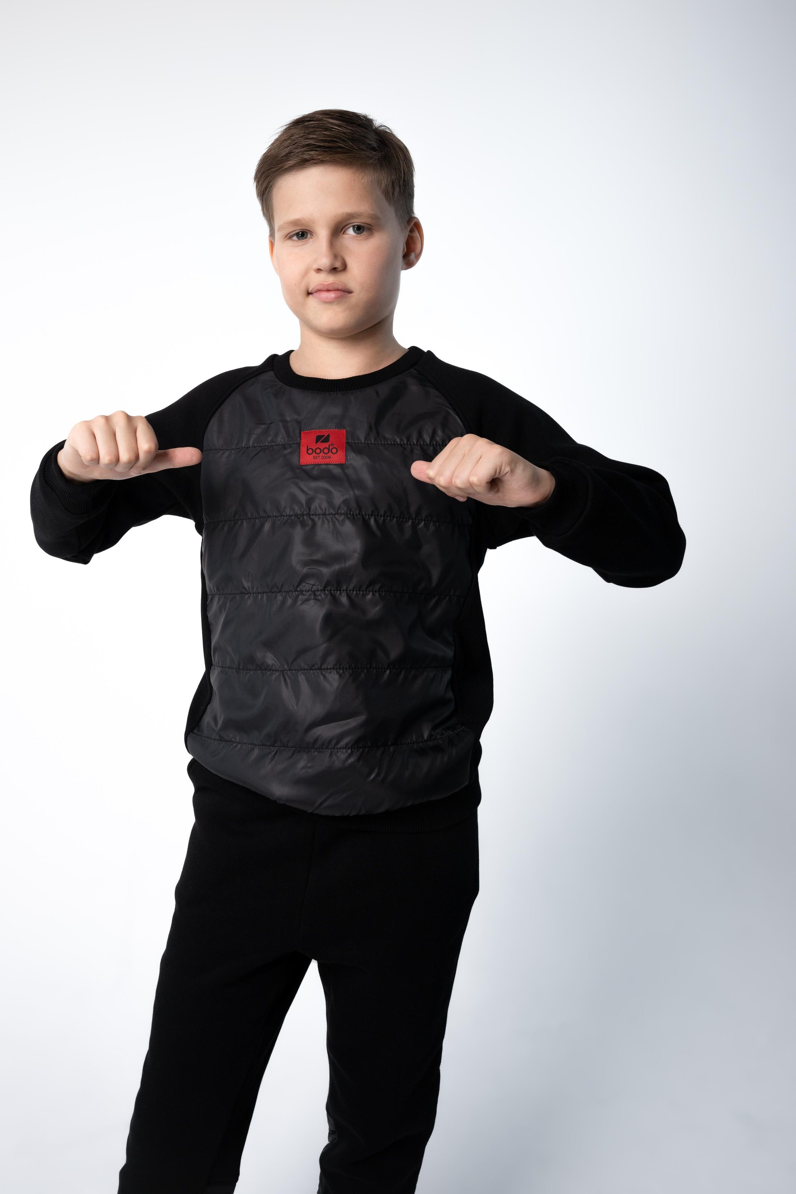 Nikita M. Photographer & Videographer based in Ansan, South Korea