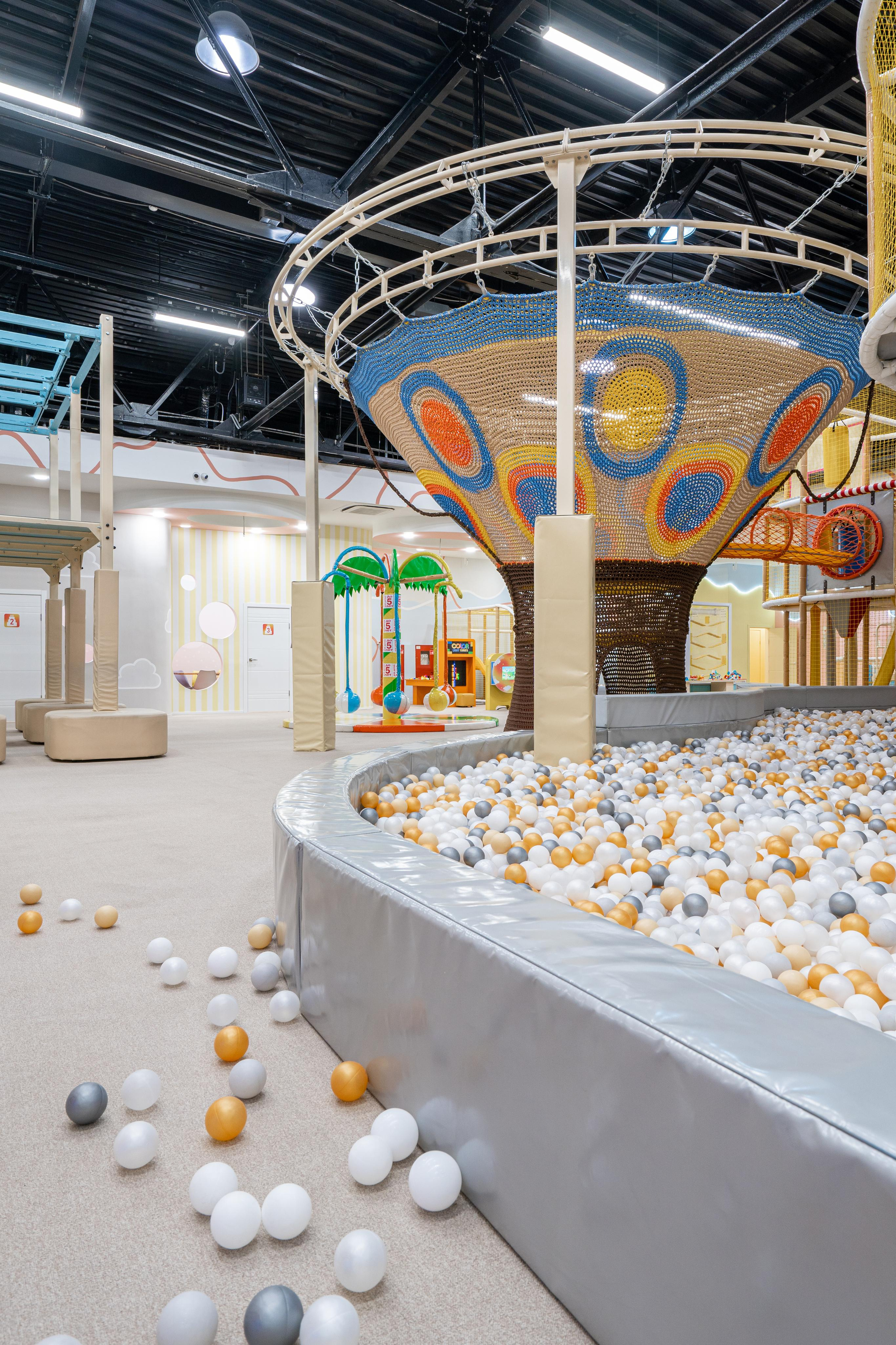 Arlekin. Photographer & Videographer based in Ansan, South Korea