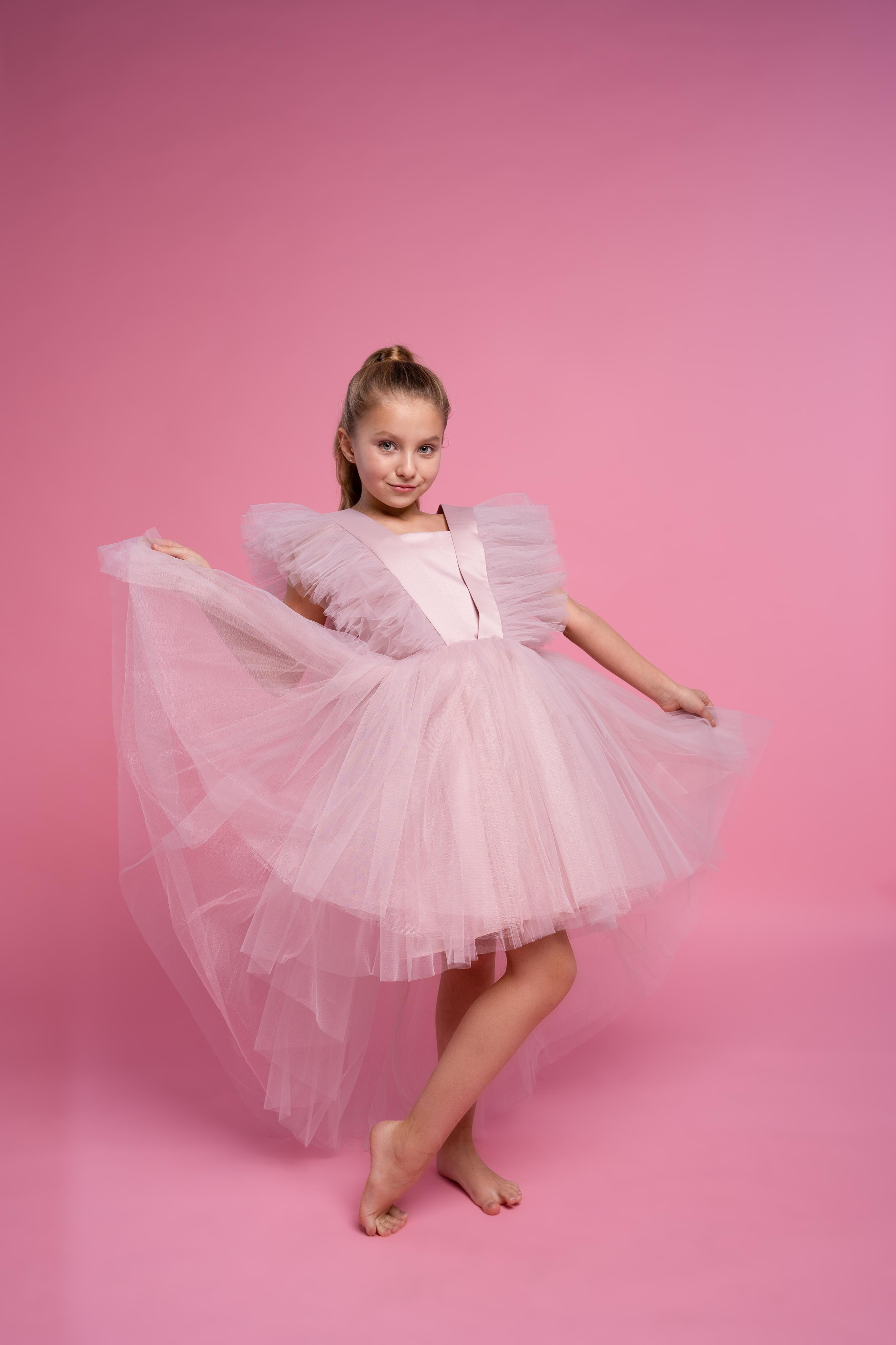 Little Sophie. Photographer & Videographer based in Ansan, South Korea