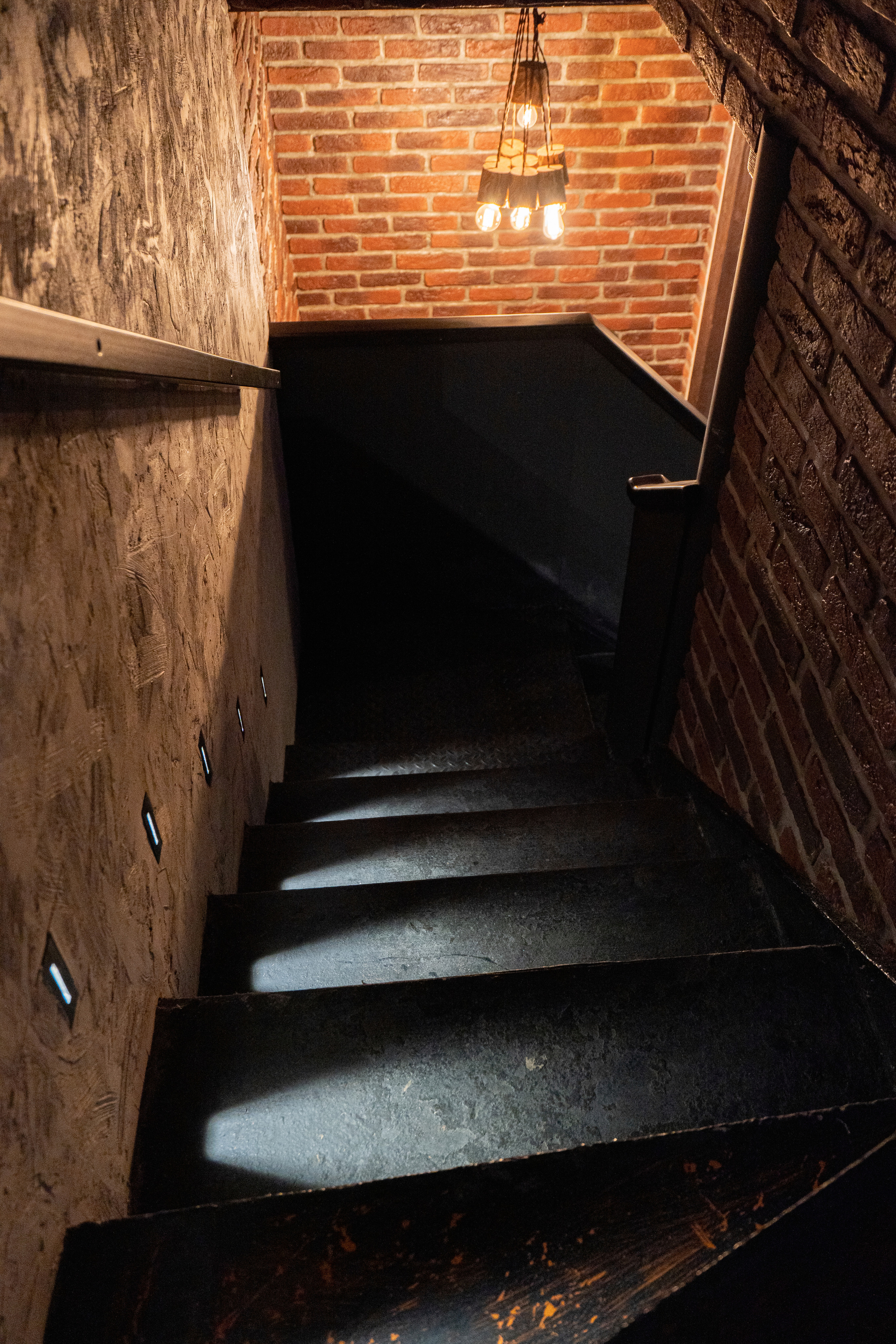 Pitier bar. Photographer & Videographer based in Ansan, South Korea