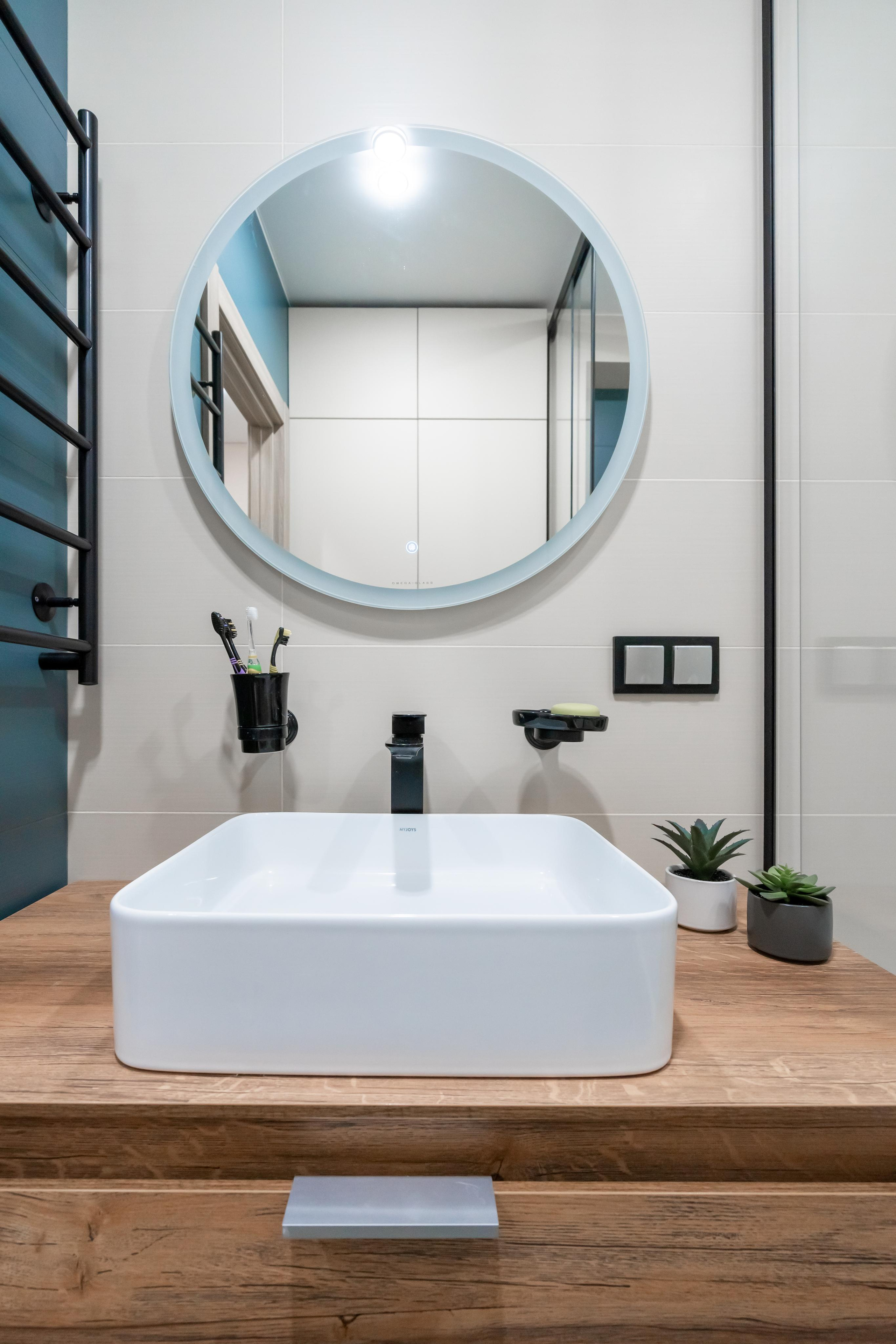 Rudenko flat. Photographer & Videographer based in Ansan, South Korea