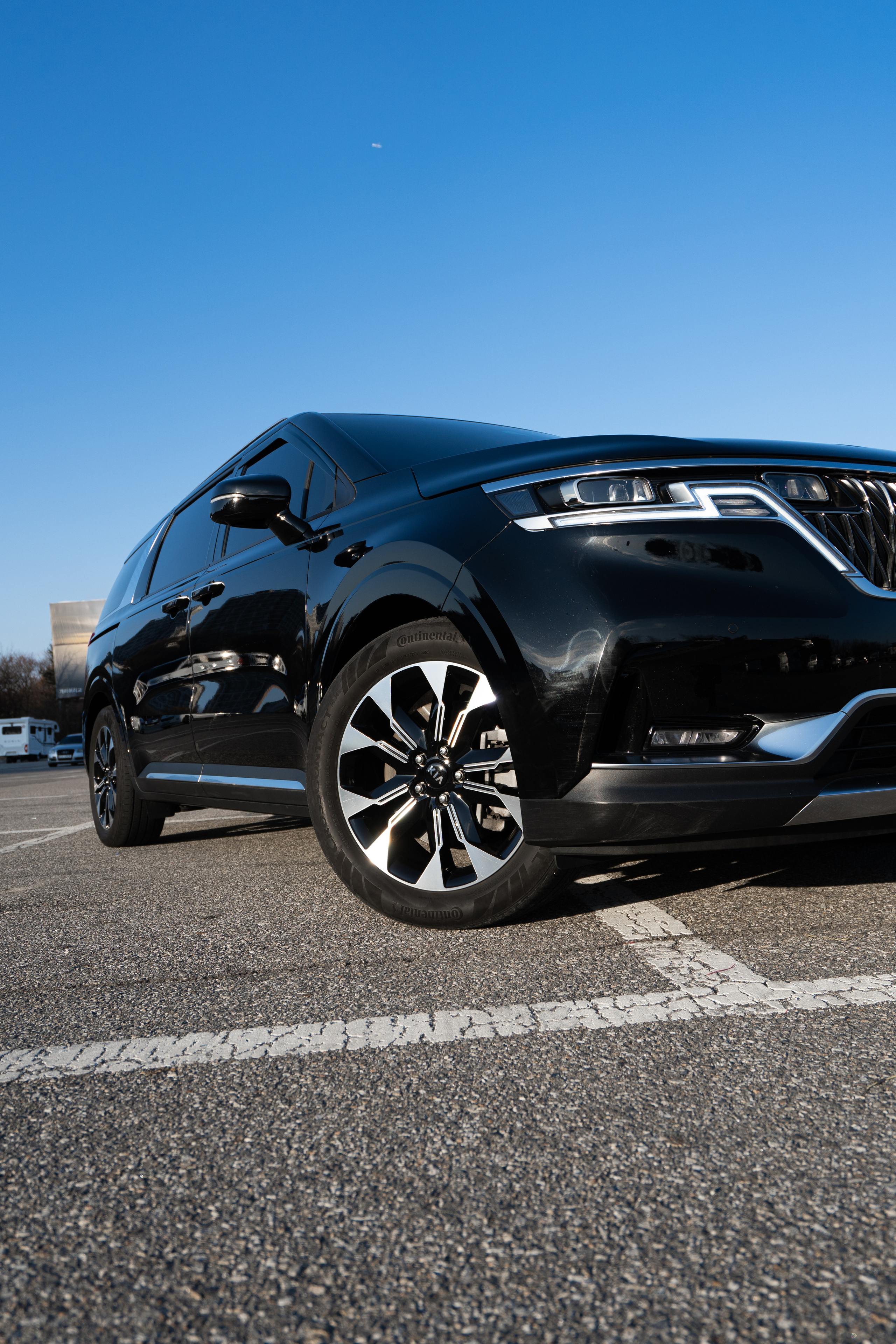 KIA carnival. Photographer & Videographer based in Ansan, South Korea