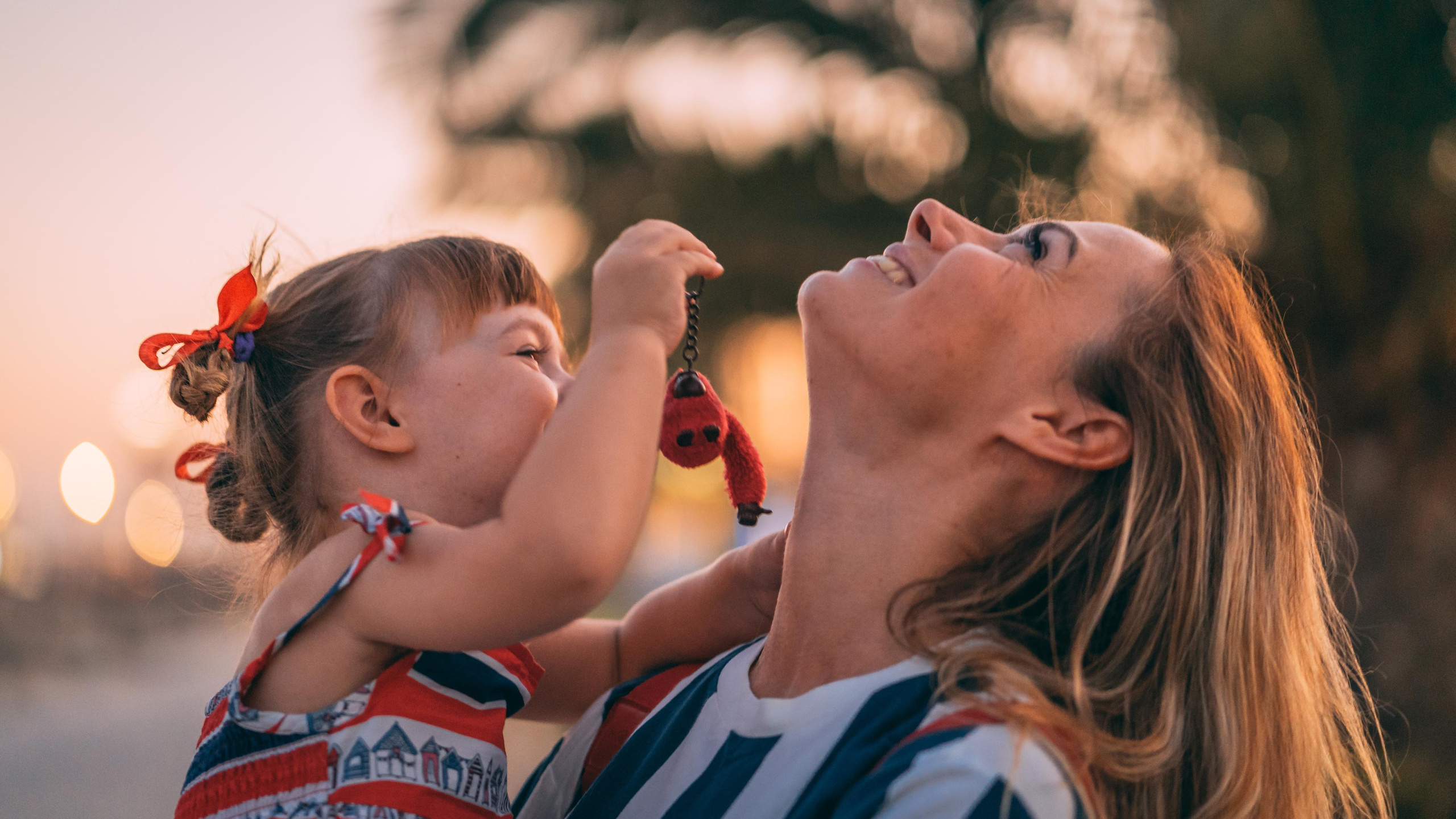 Elena with daughter. Photographer & Videographer based in Ansan, South Korea