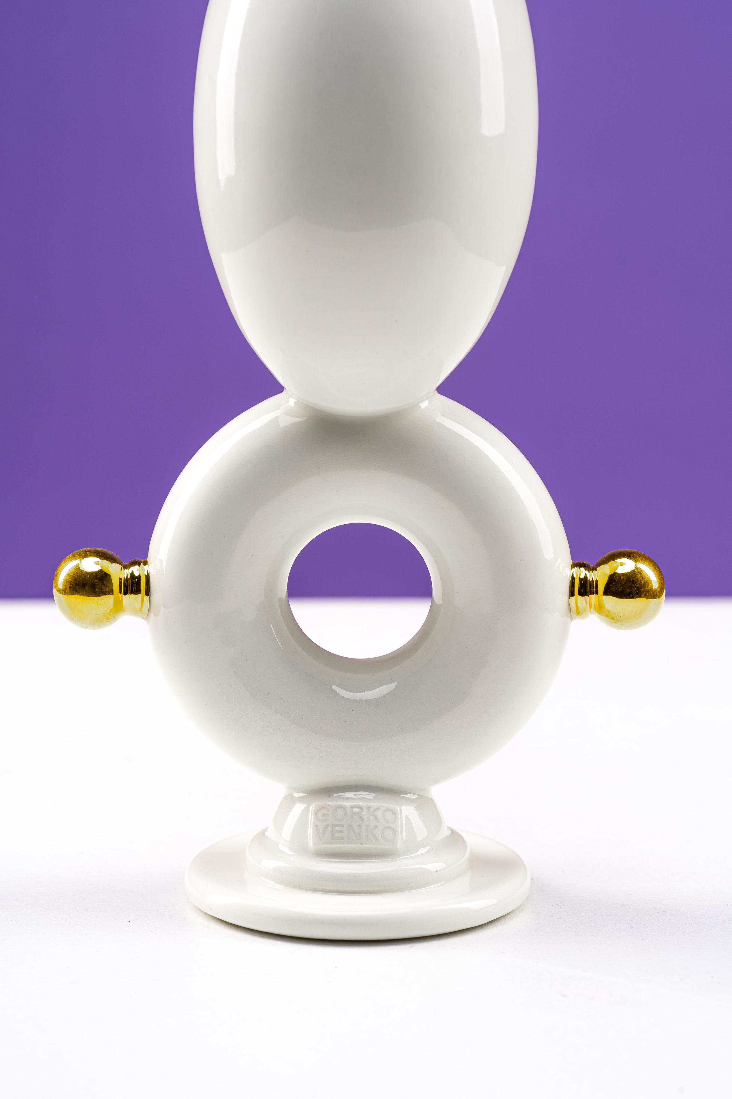 Emotion vase. Photographer & Videographer based in Ansan, South Korea