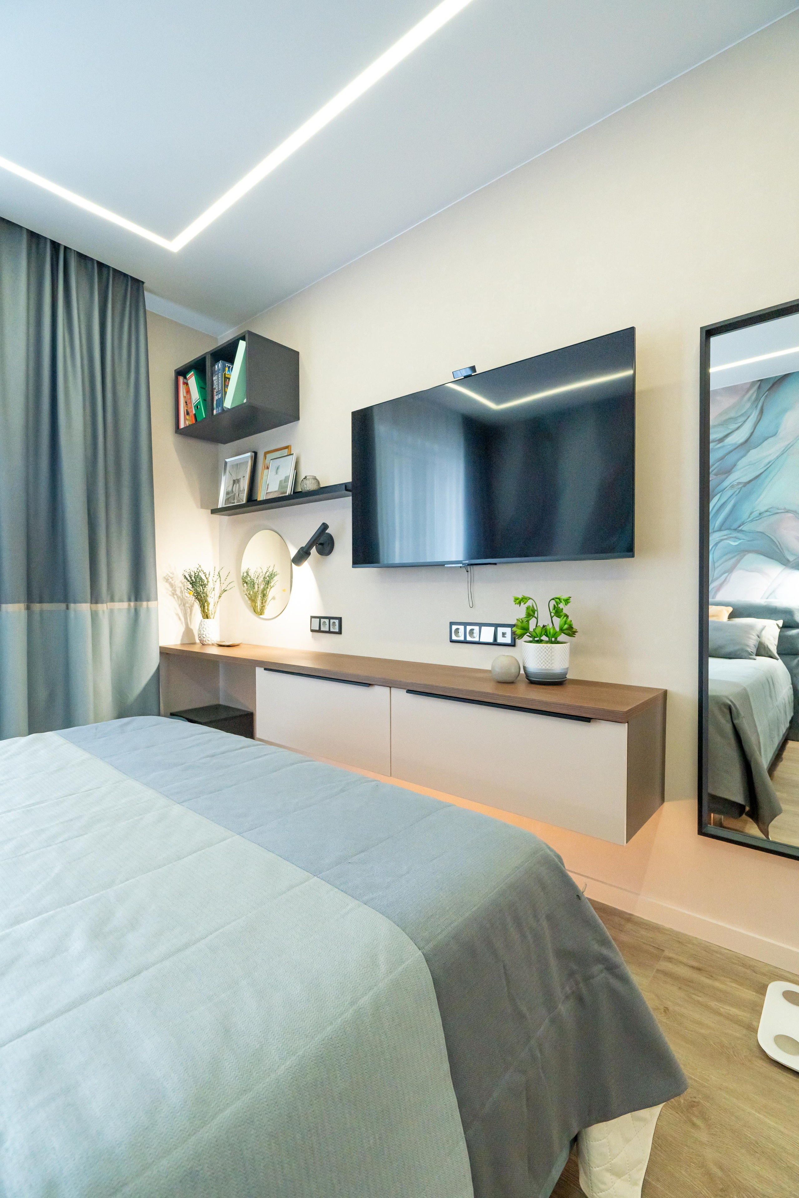 Rudenko flat. Photographer & Videographer based in Ansan, South Korea