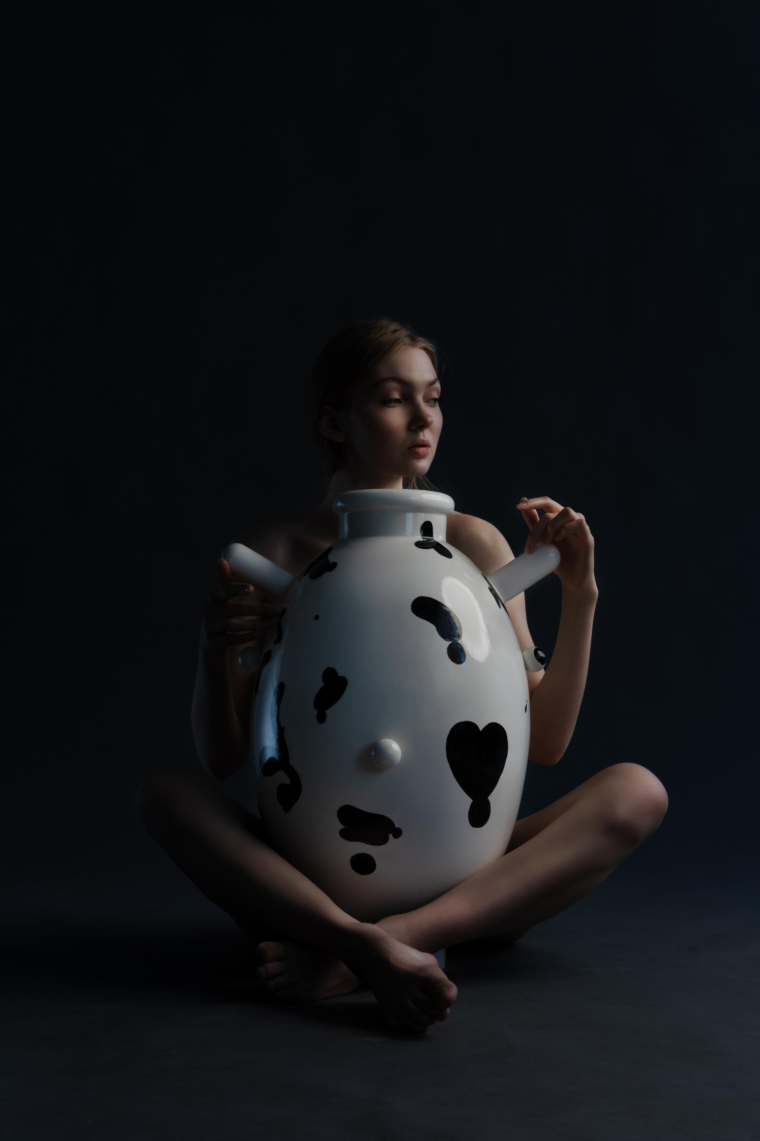 PALUNA vase. Photographer & Videographer based in Ansan, South Korea