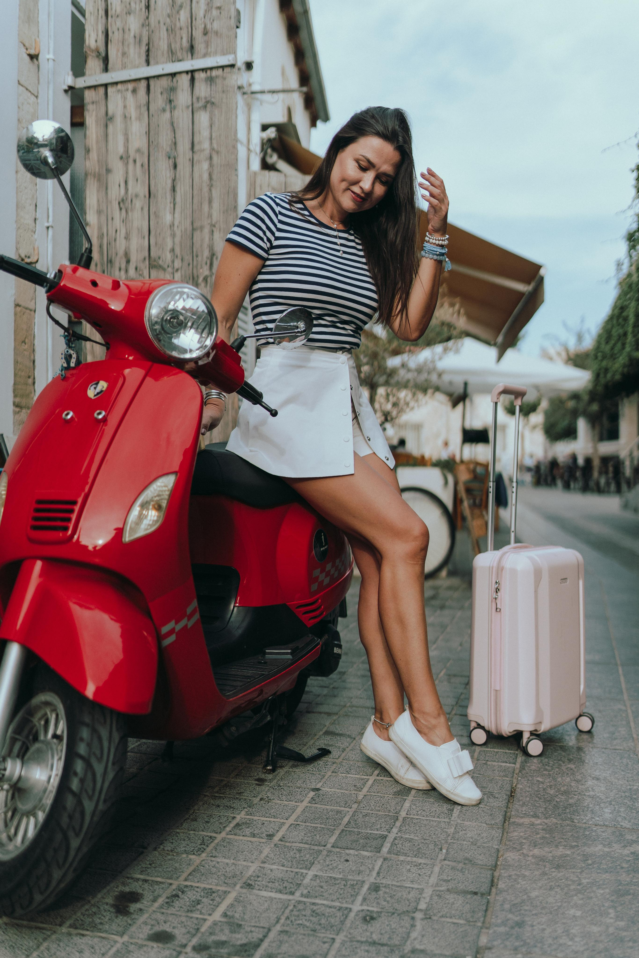 G Bar. Photographer & Videographer based in Ansan, South Korea