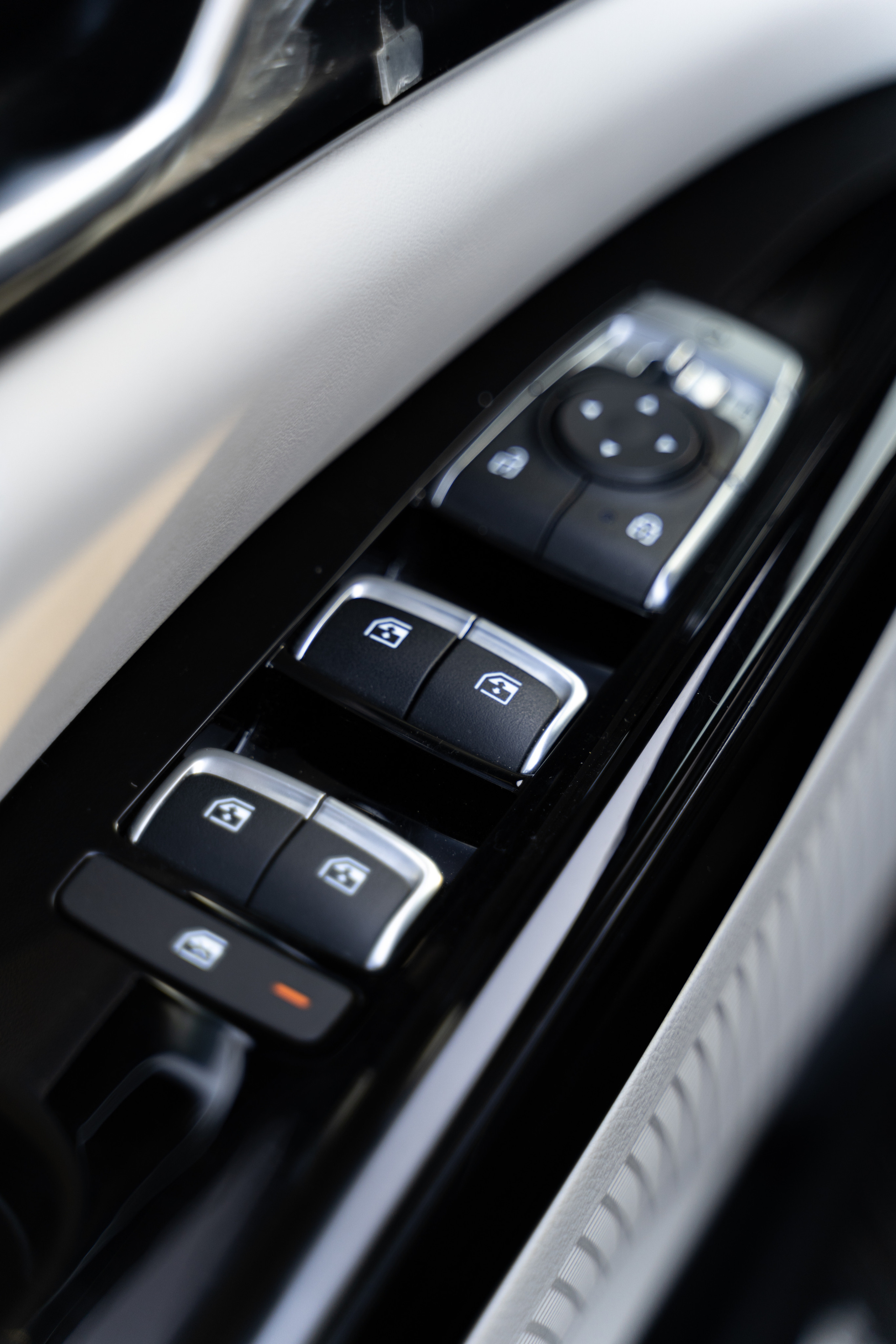 KIA carnival. Photographer & Videographer based in Ansan, South Korea