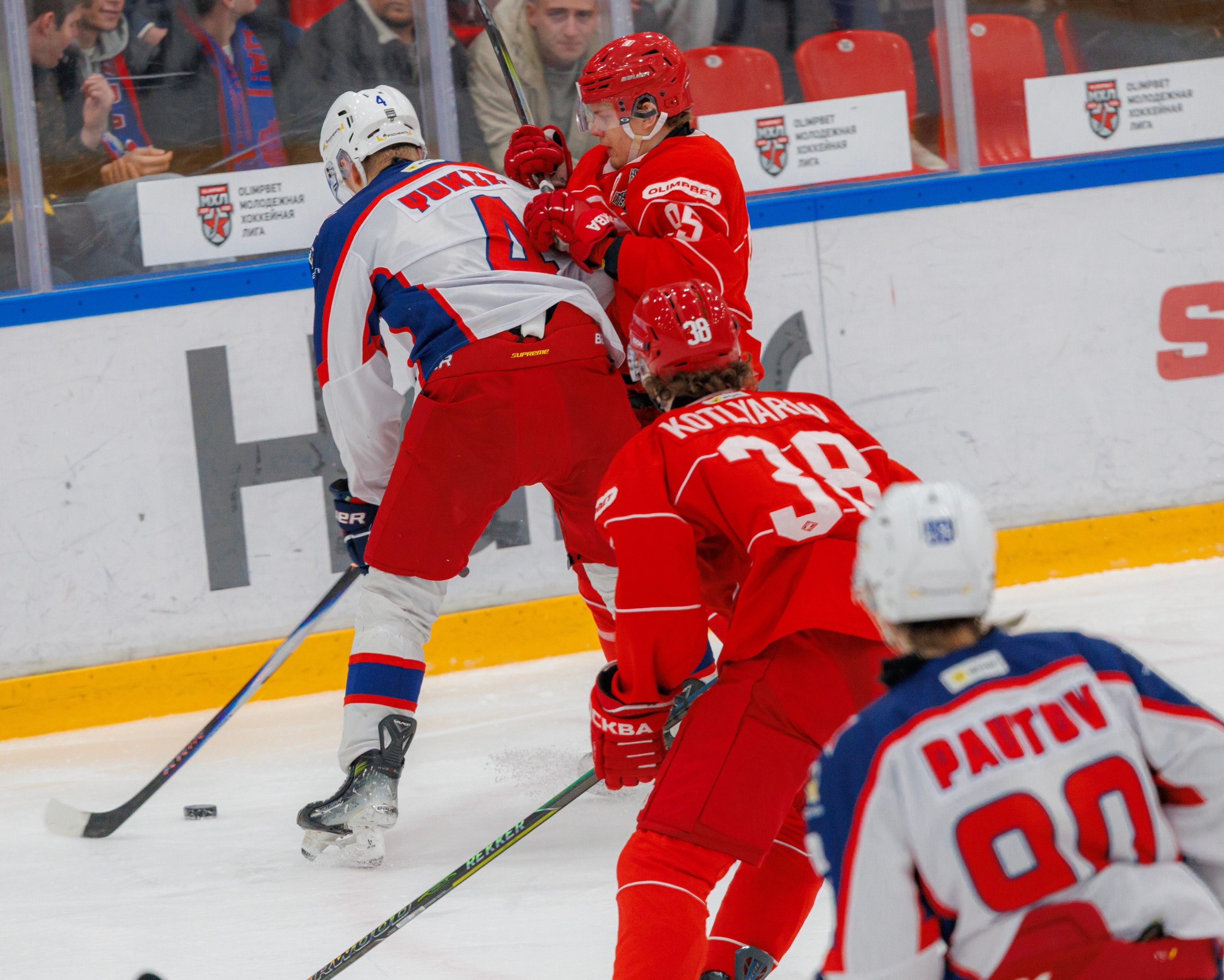 ПЛЕЙ-ОФФ МХЛ. МХК СПАРТАК — ХК КРАСНАЯ АРМИЯ. Artem Zenin Photography