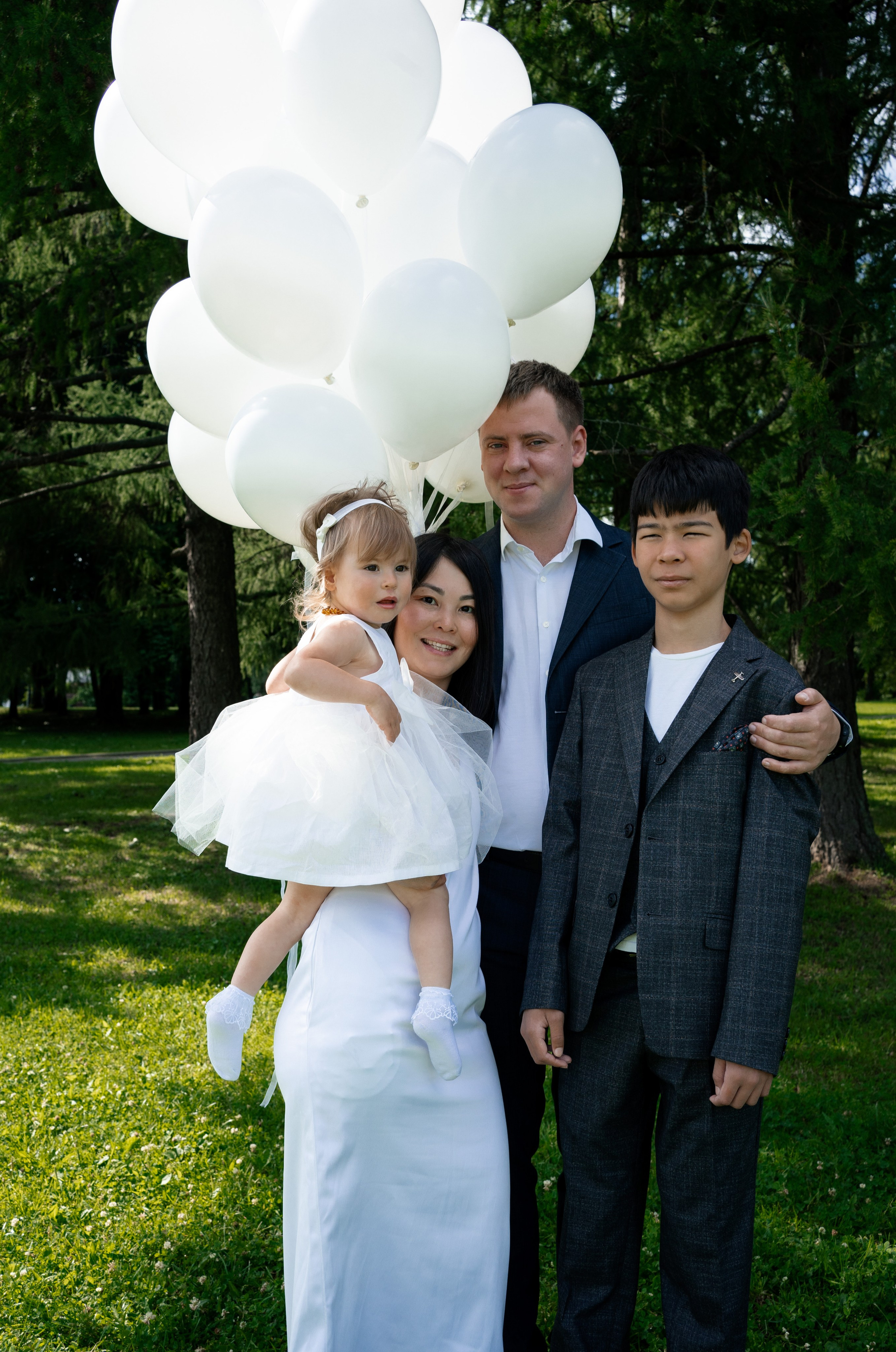 Асель, Дима, Амир и Аня (2 годика). Елена Чернега свадебный и коммерческий фотограф