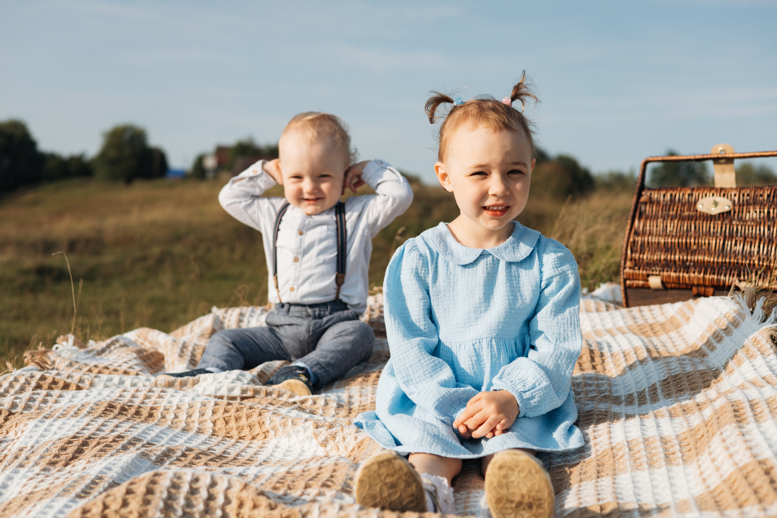 Тимофей, Полина, Наталья. Ваш фотограф