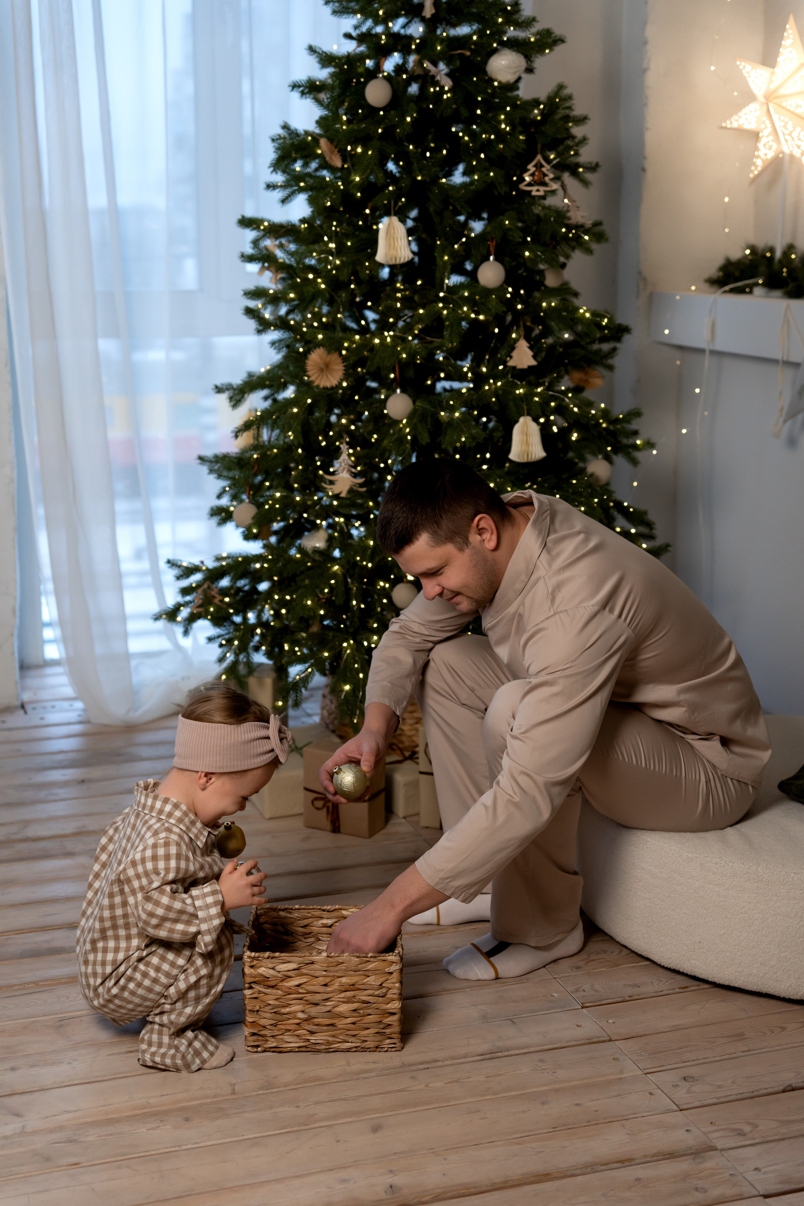 Теплая новогодняя семейная фотосессия. Фотограф в Красноярске. Юлия Чаушанская