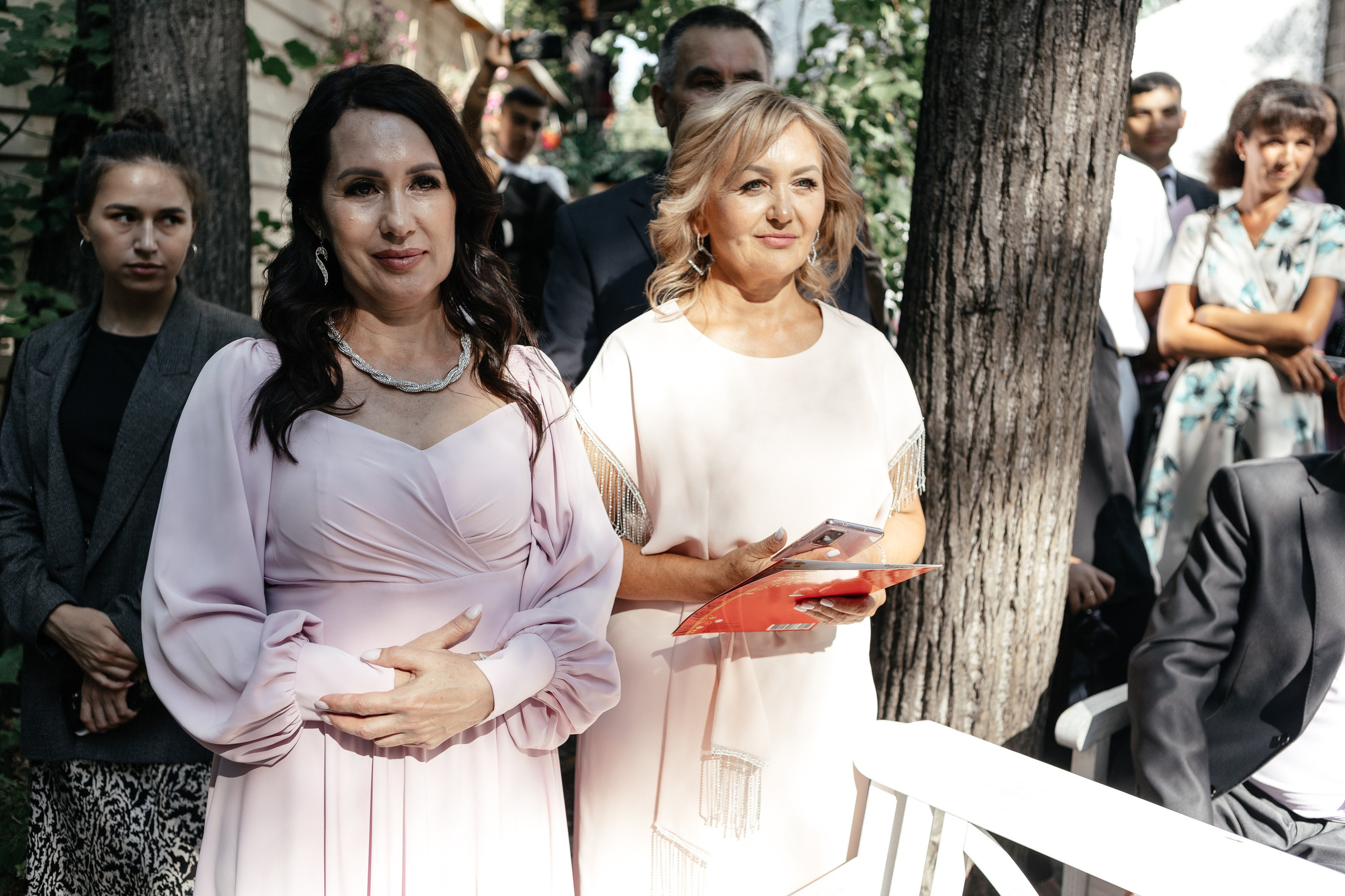 Свадебный фотограф Уфа — Руслан ГабдлисламовЖивые эмоции, красивые кадры, воспоминания на всю жизнь.Работаю по всей Республике Башкортоста. Свадебный фотограф Уфа Руслан Габдлисламов