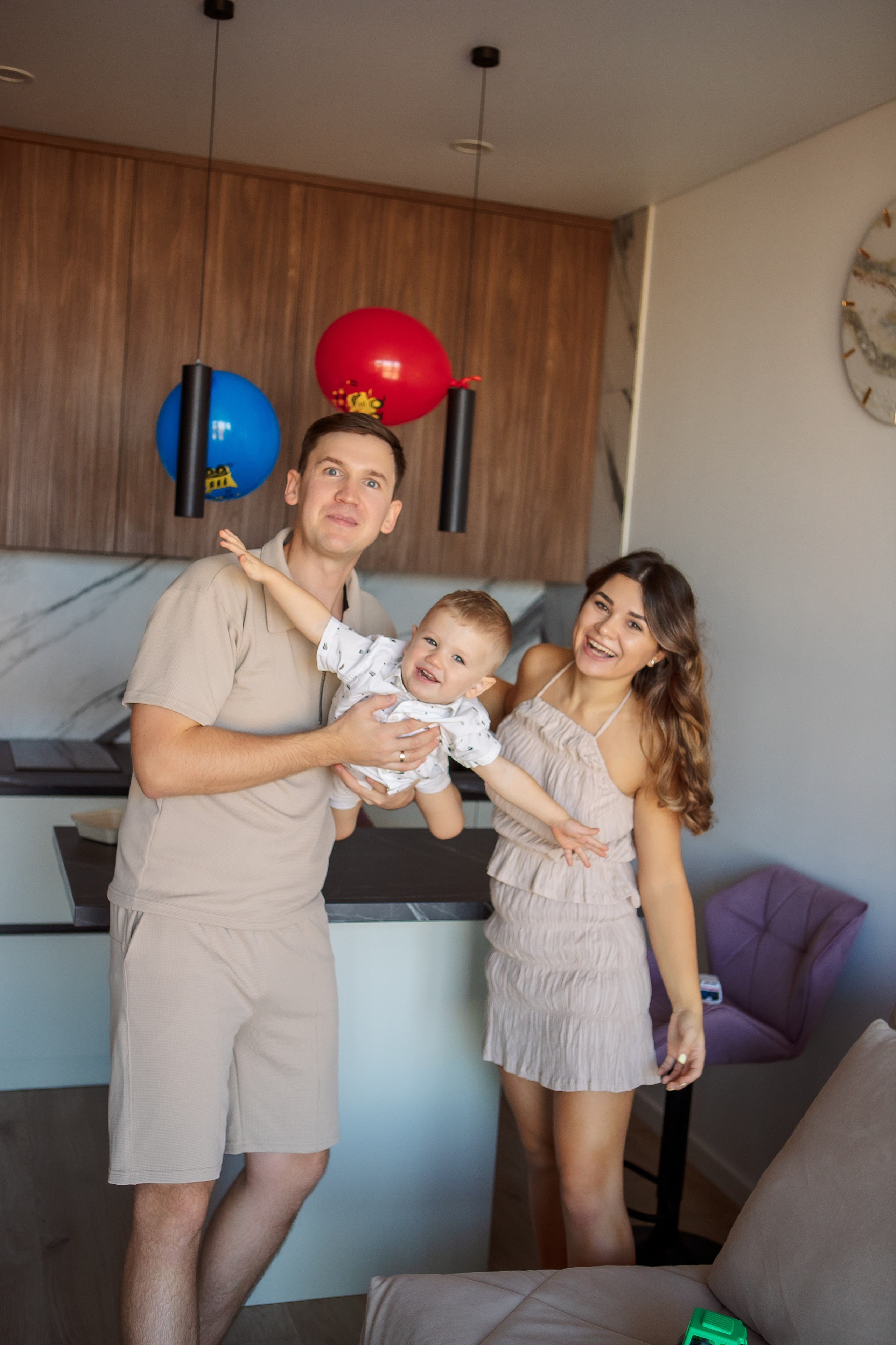 Мирону 2 годика, семейная фотосессия дома. Семейный детский фотограф. Фотосессия в Минске