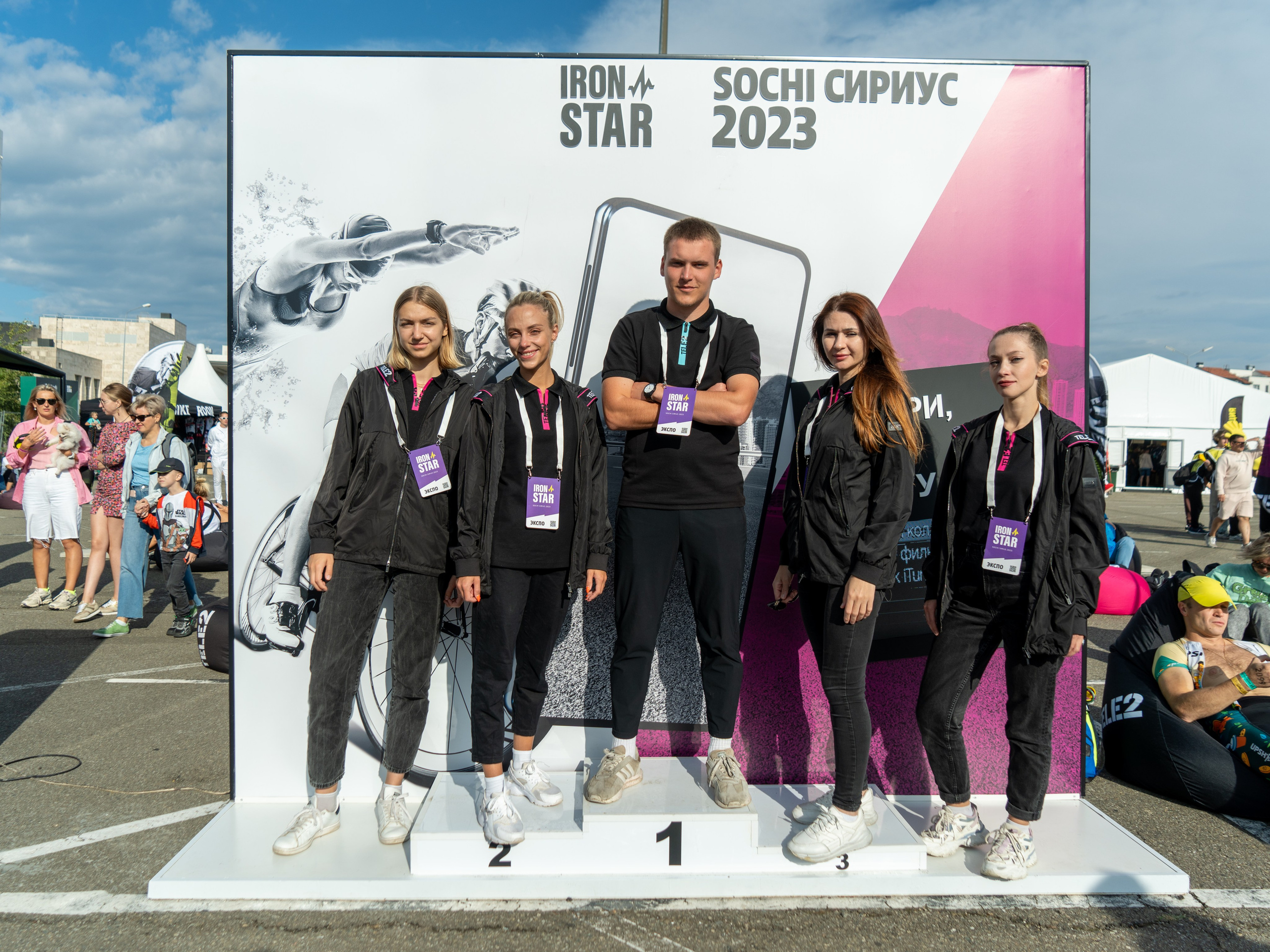 Фотоотчет партнерской интеграции для компании TELE2 на фестивале Ironstar. Репортажный фотограф в Красной Поляне и Сочи Павлюченко Екатерина