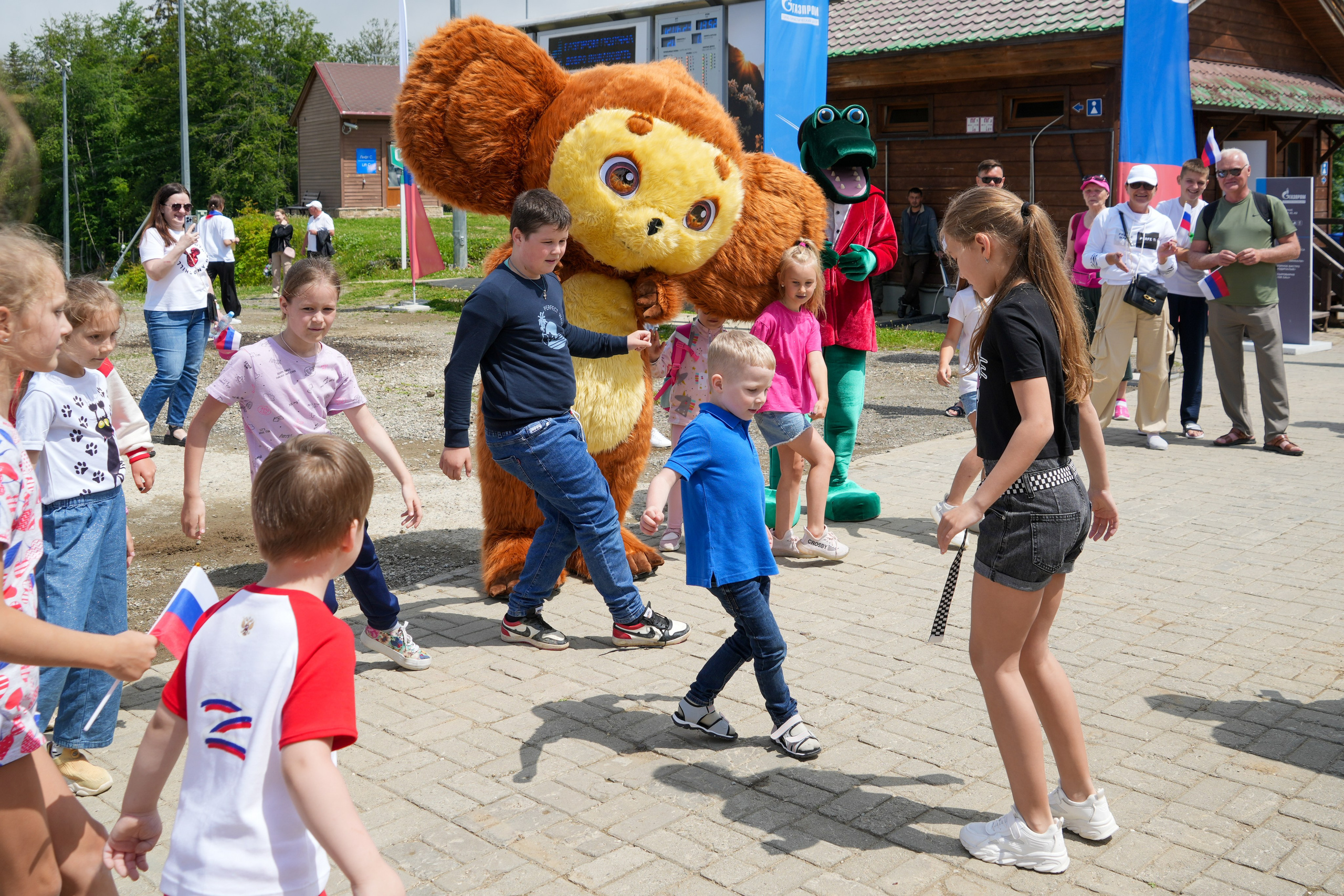 День России на курорте Газпром 2023. Репортажный фотограф в Красной Поляне и Сочи Павлюченко Екатерина