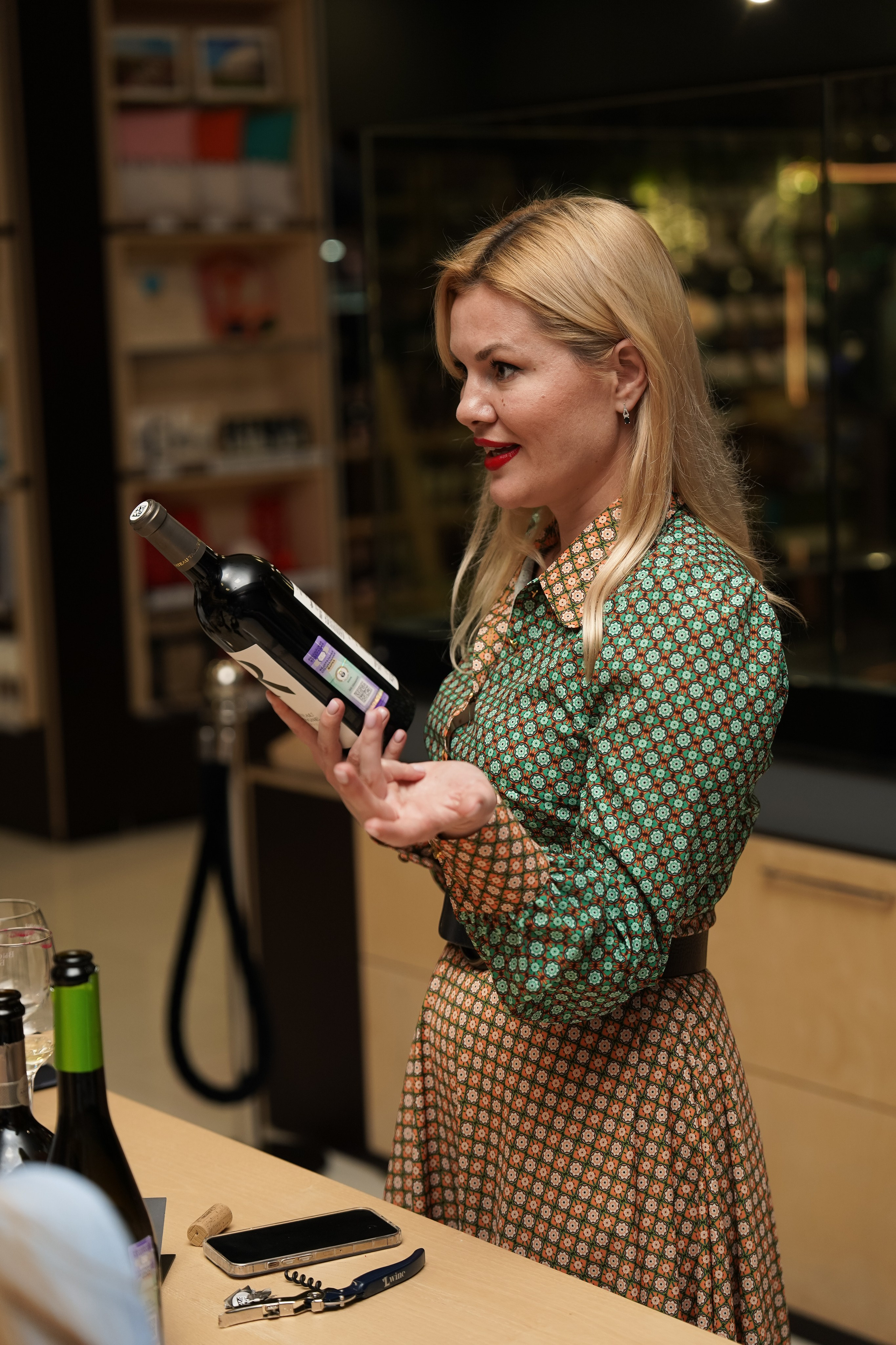 Винный вечер с Неонилой в Chateau Tamagne. Фотограф с психологическим образованием