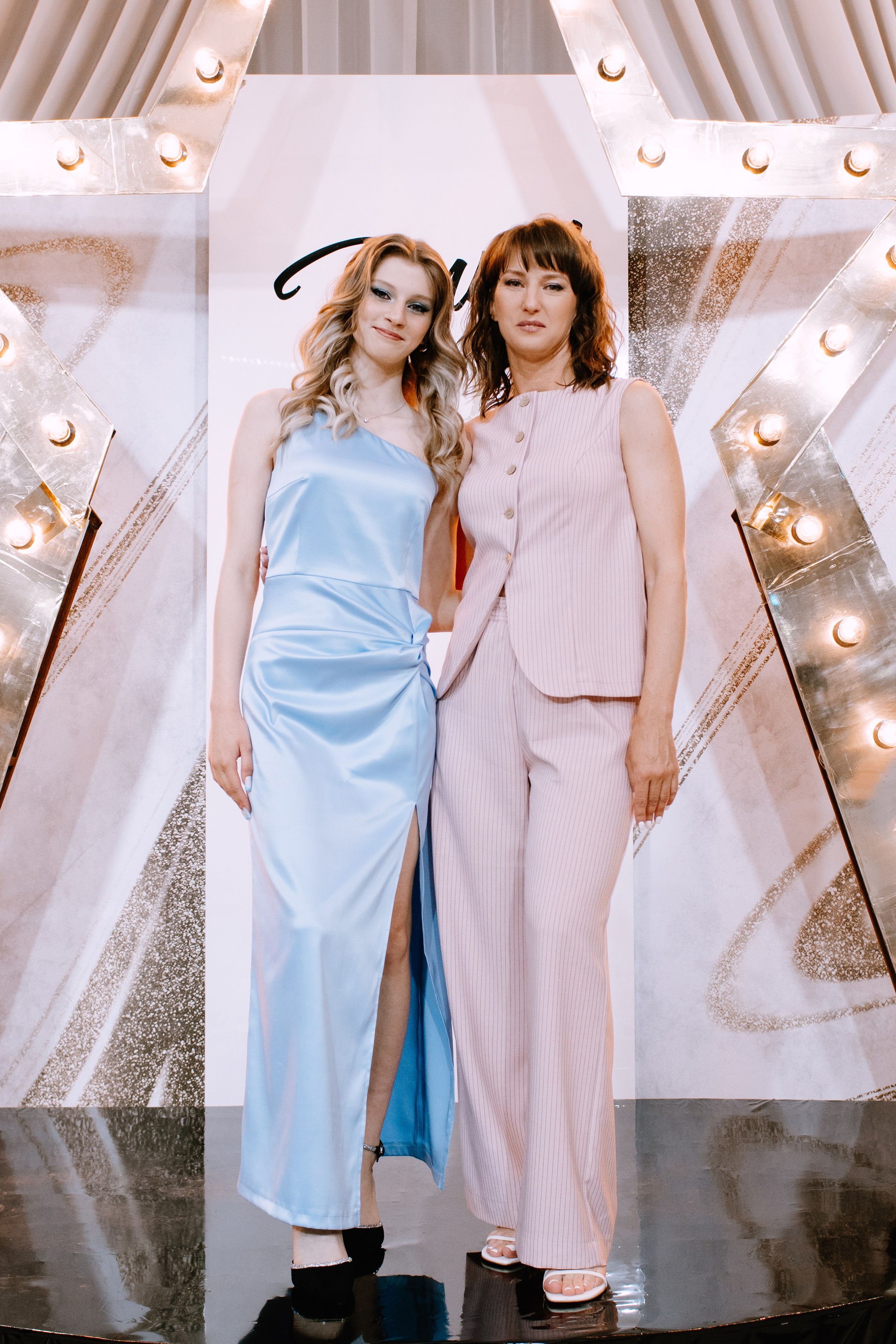 Выпускной 9 класс (Копейск). Фотограф в Челябинске Любовь Денисенко