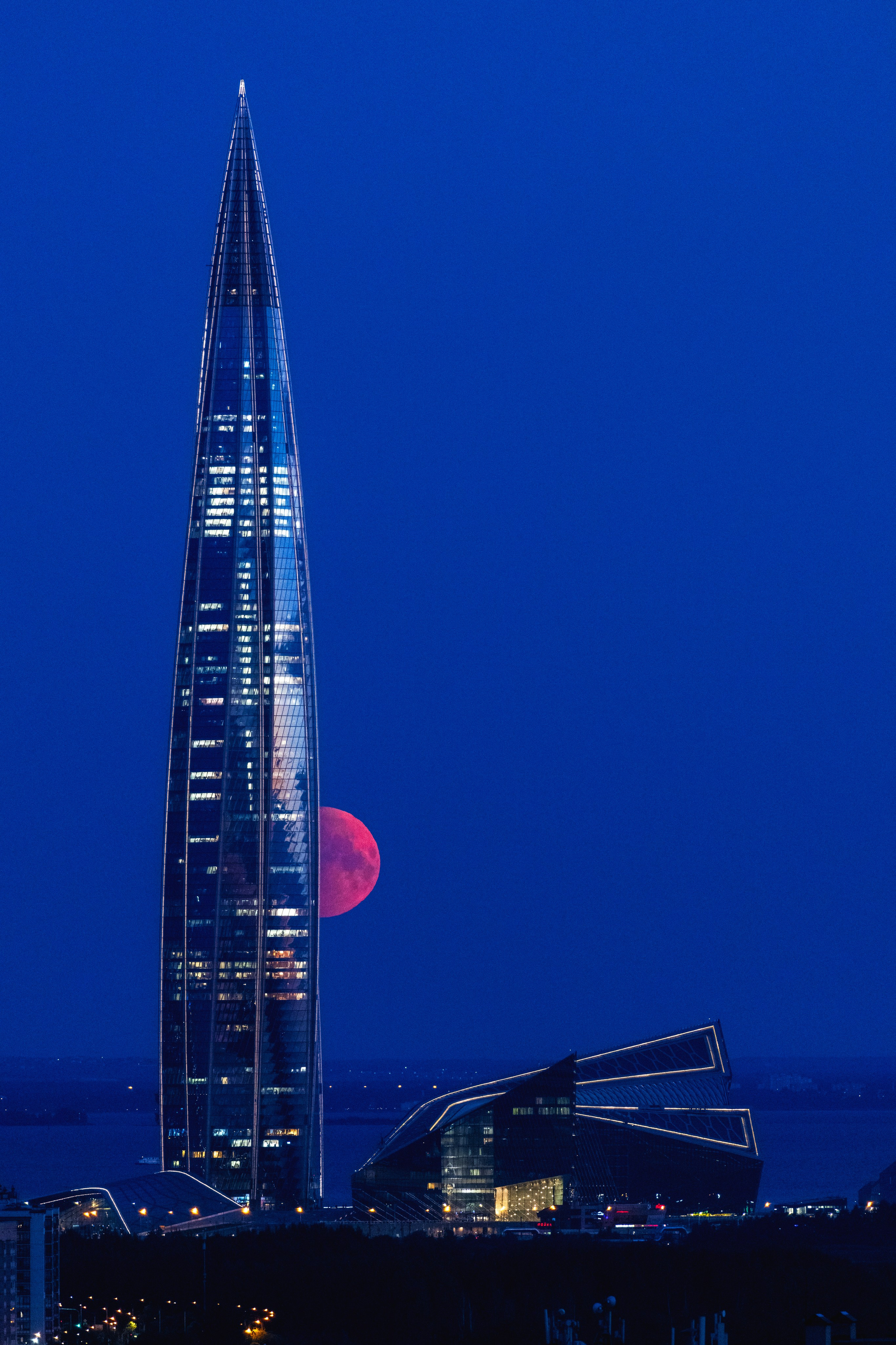 Архитектурная фотография и городской пейзаж. От прошлого к будущему авиации через фотографию