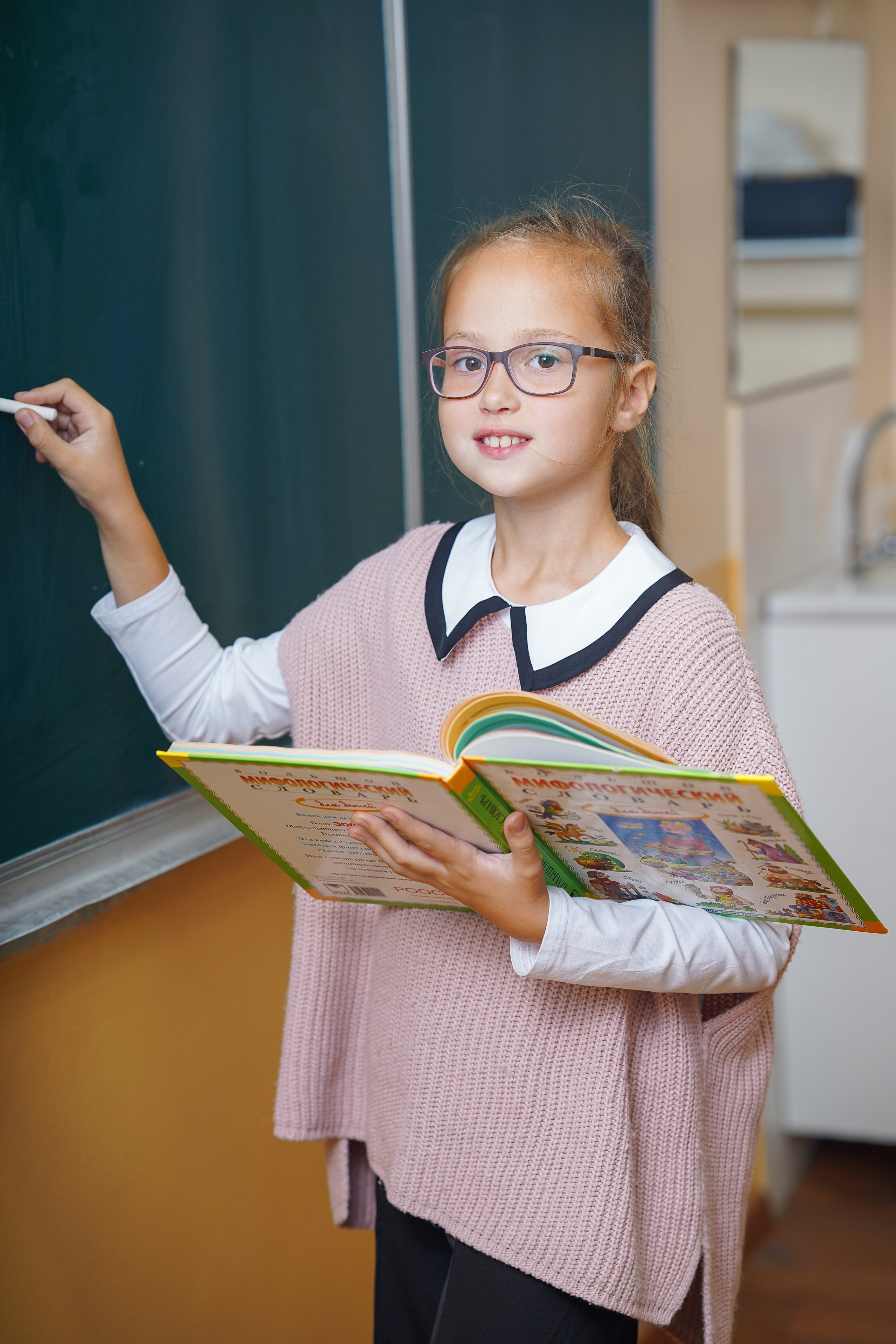 Школьные Выпускные Альбомы. Детский и семейный Фотограф во Владивостоке Юлия Моисеенко