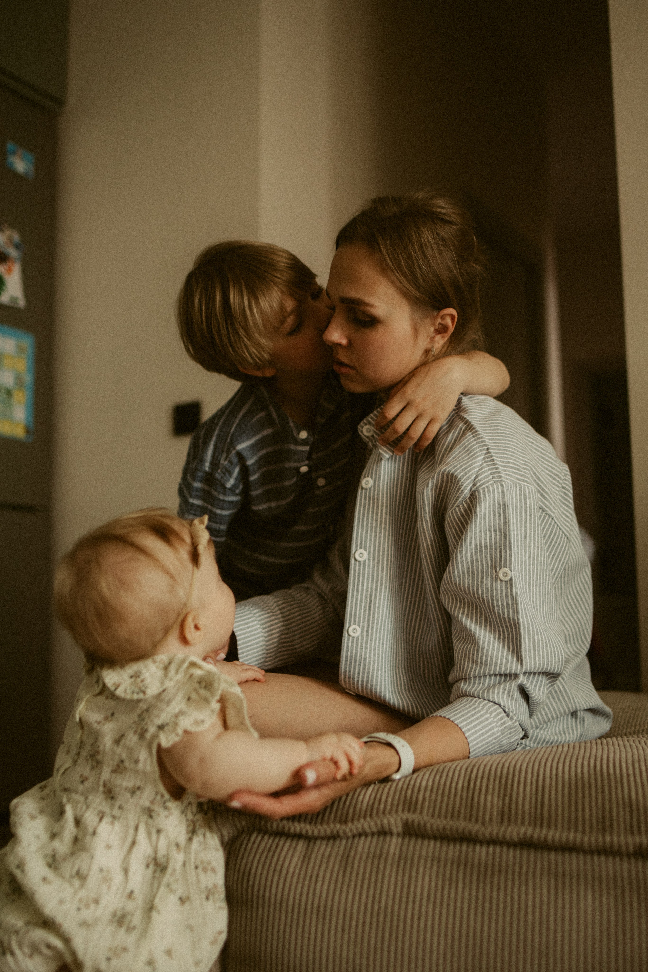 Семейная фотосессия дома. Семейный фотограф в Краснодаре