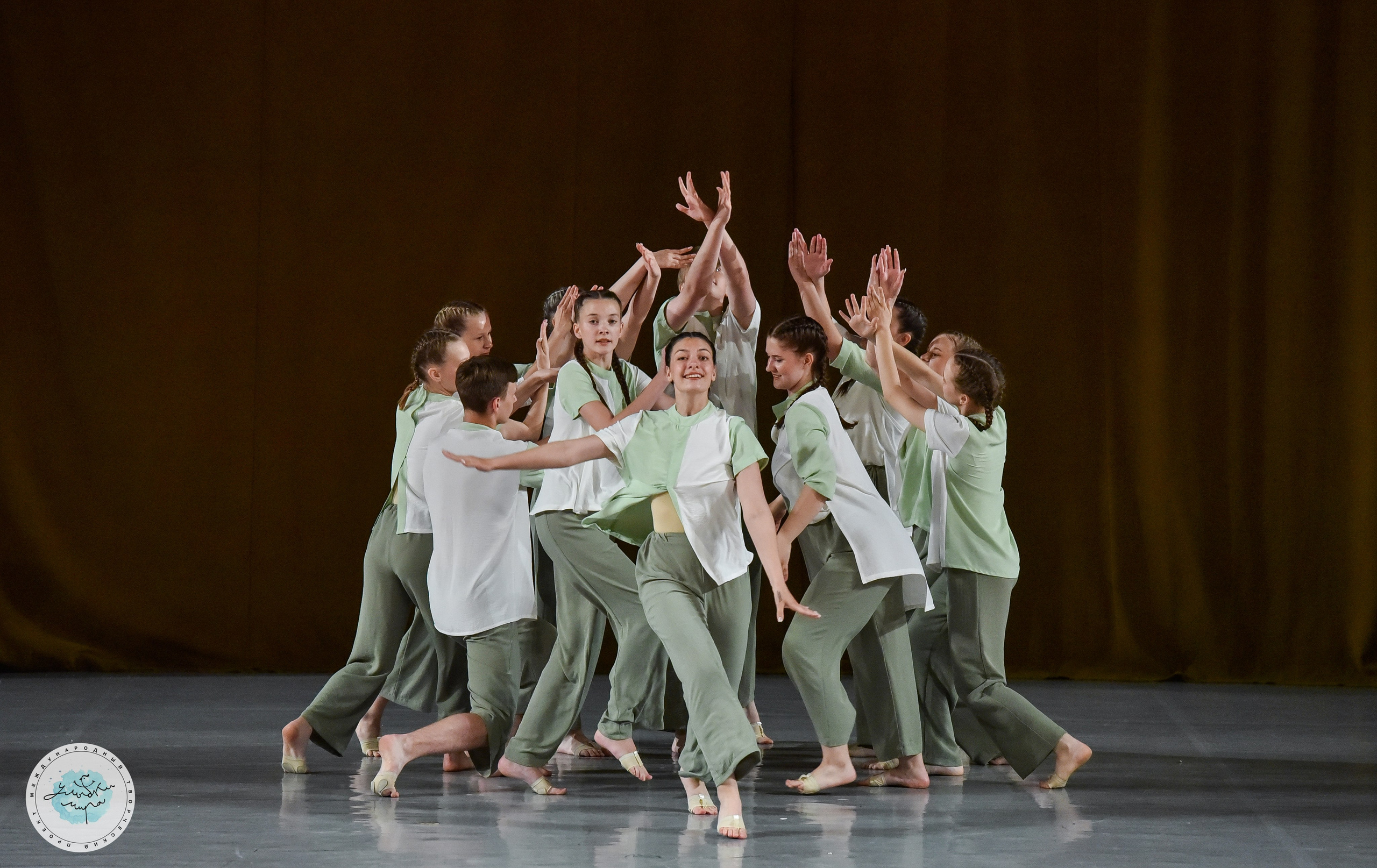 04.07.2024 Финал Международного творческого проекта «Улыбки Мира» г. СПБ. Медиастудия Фото Концепт