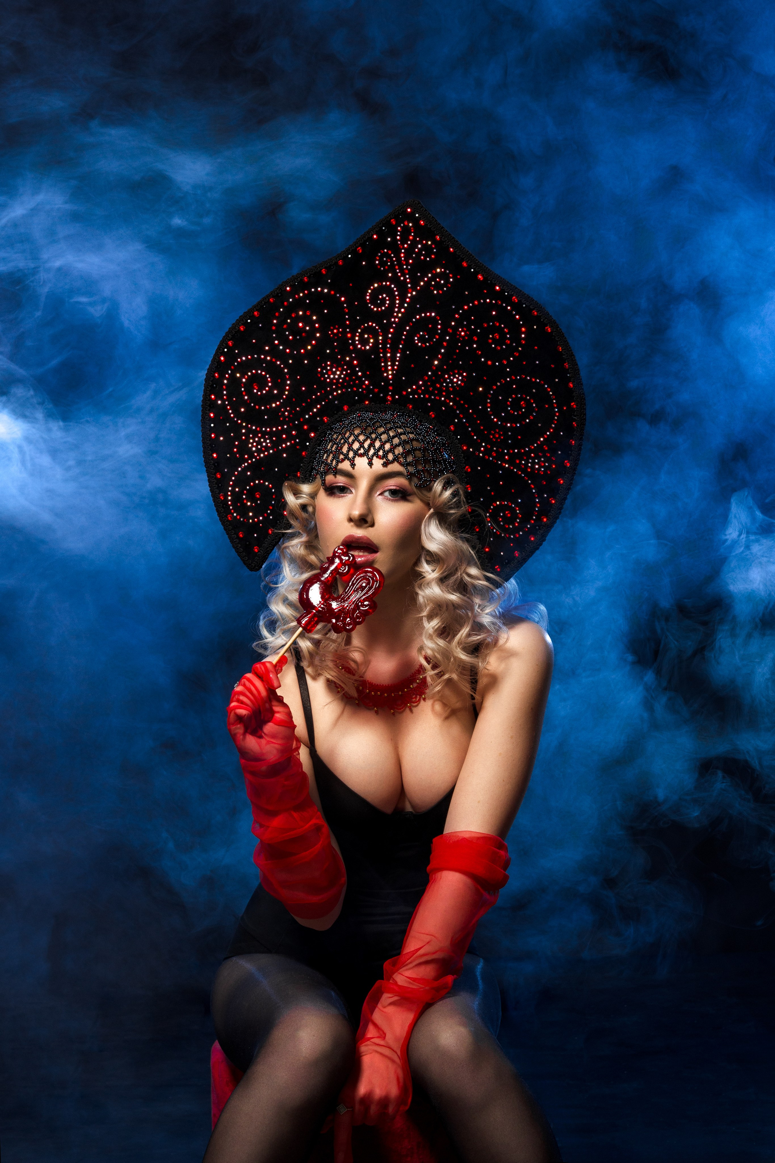 Съемки в студии. Индивидуальные, семейные, студийные съемки в Серпухове и за пределами