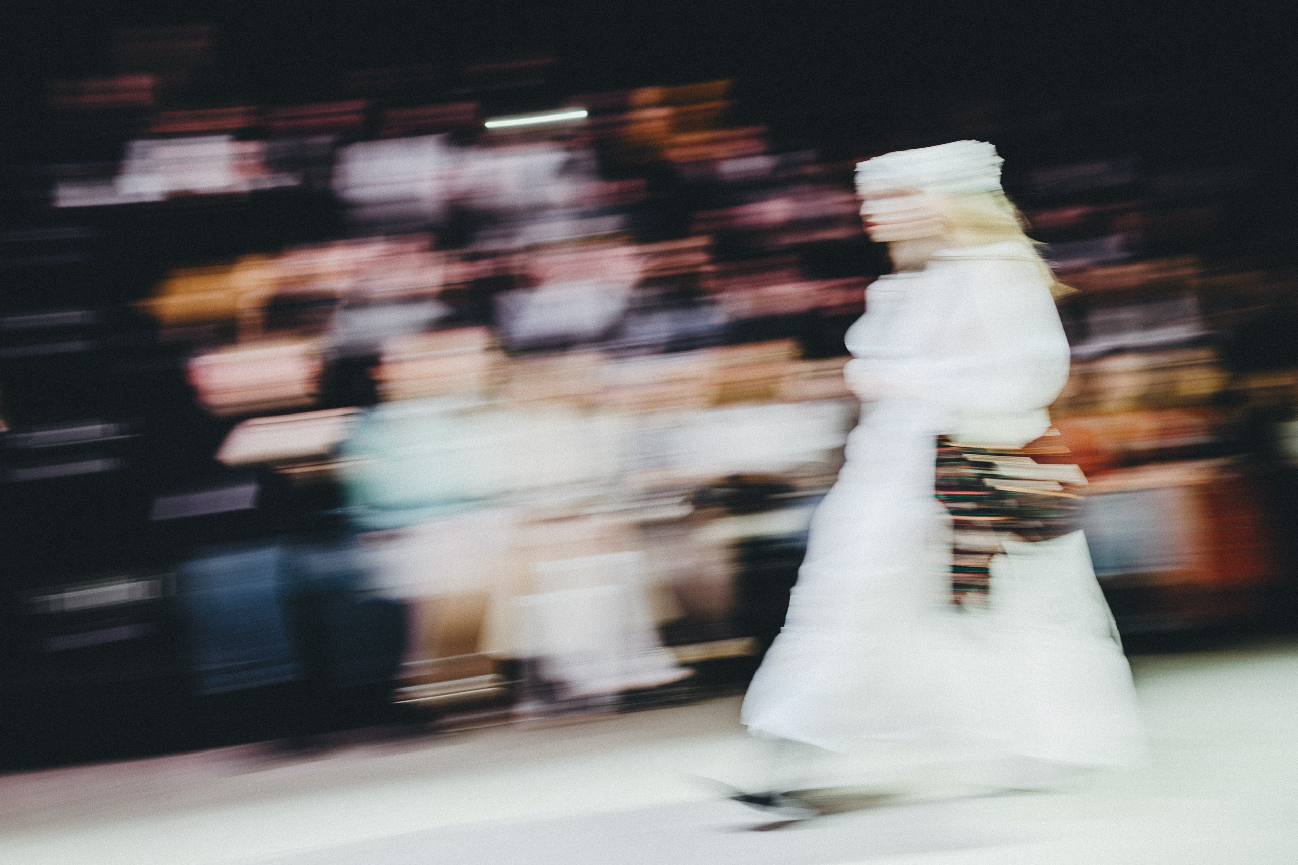 Фотограф Руслан Кирсанов - рекламная backstage съемка для дизайнеров одежды и брендов