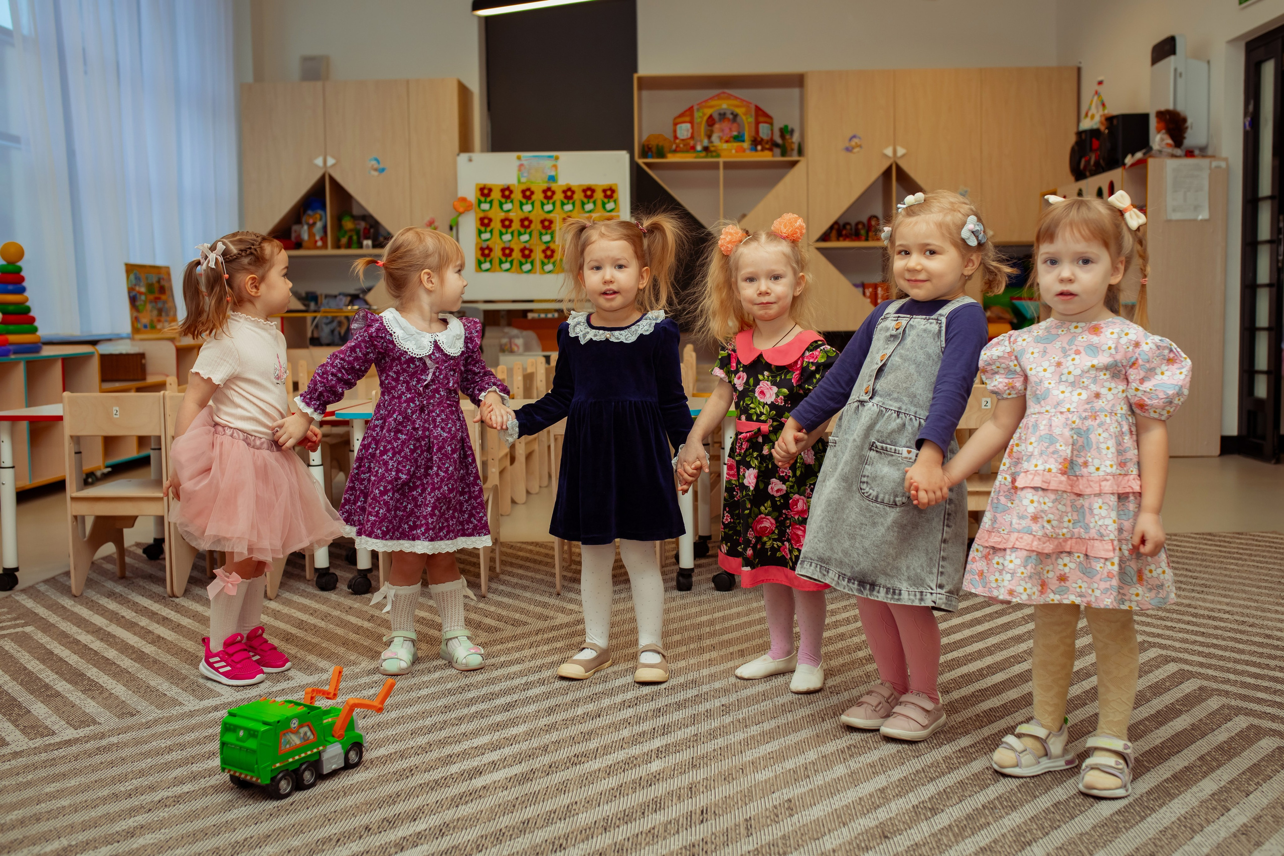 Праздник весны в детском саду. Семейный и детский фотограф в Москве Дорогова Екатерина