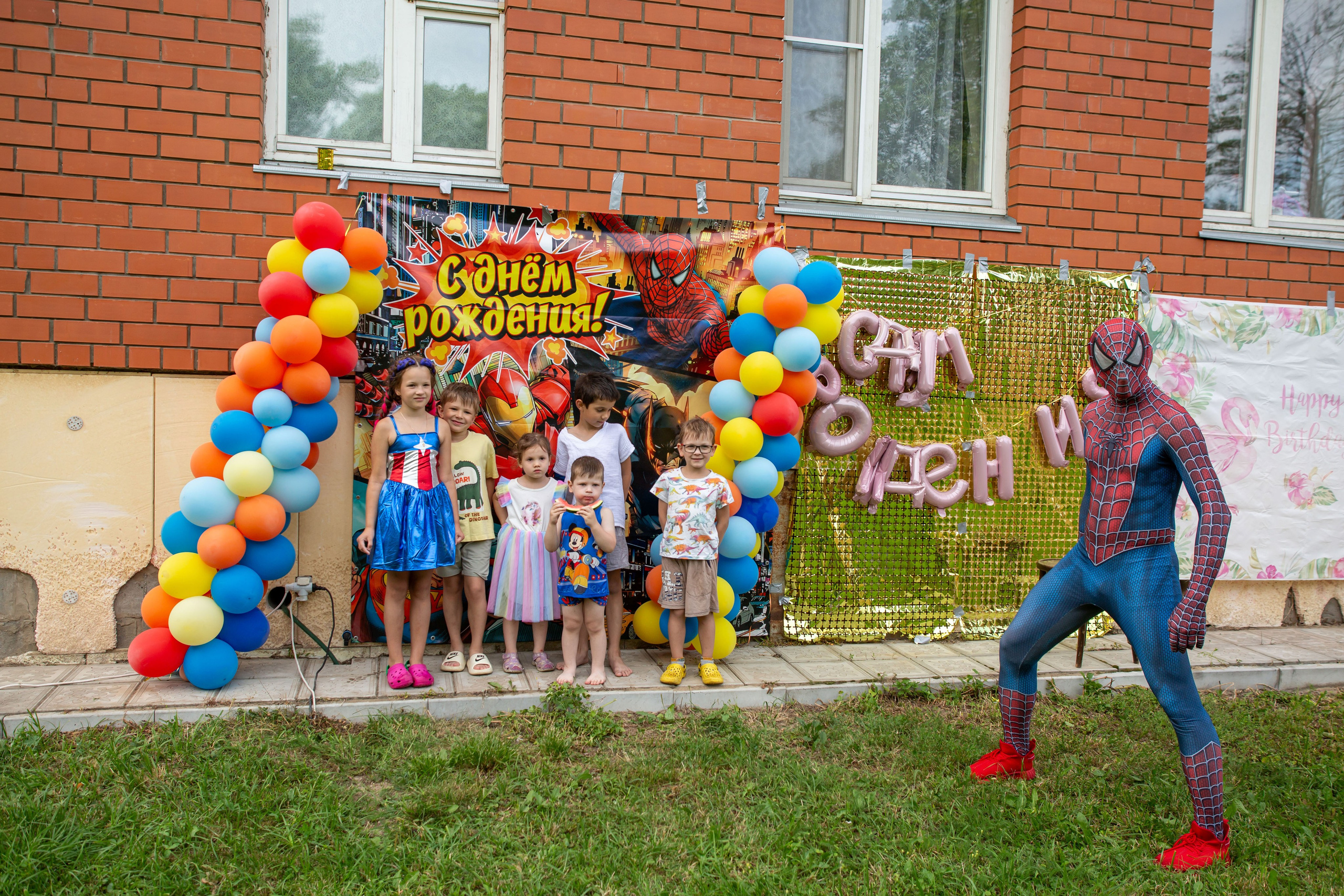 День рождения Насти. Пенная вечеринка. Семейный и детский фотограф Анна Петракова