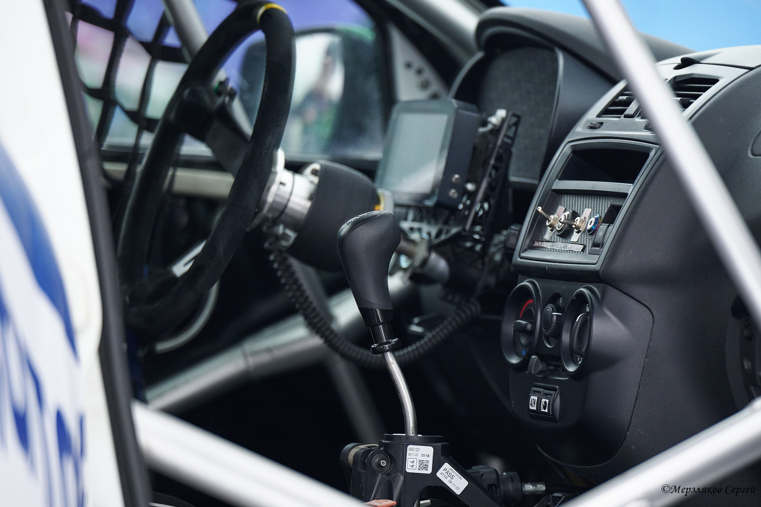 Трековые автогонки на льду Чемпионат России. Спортивный репортажный фотограф в Ижевске Сергей Мерзляков