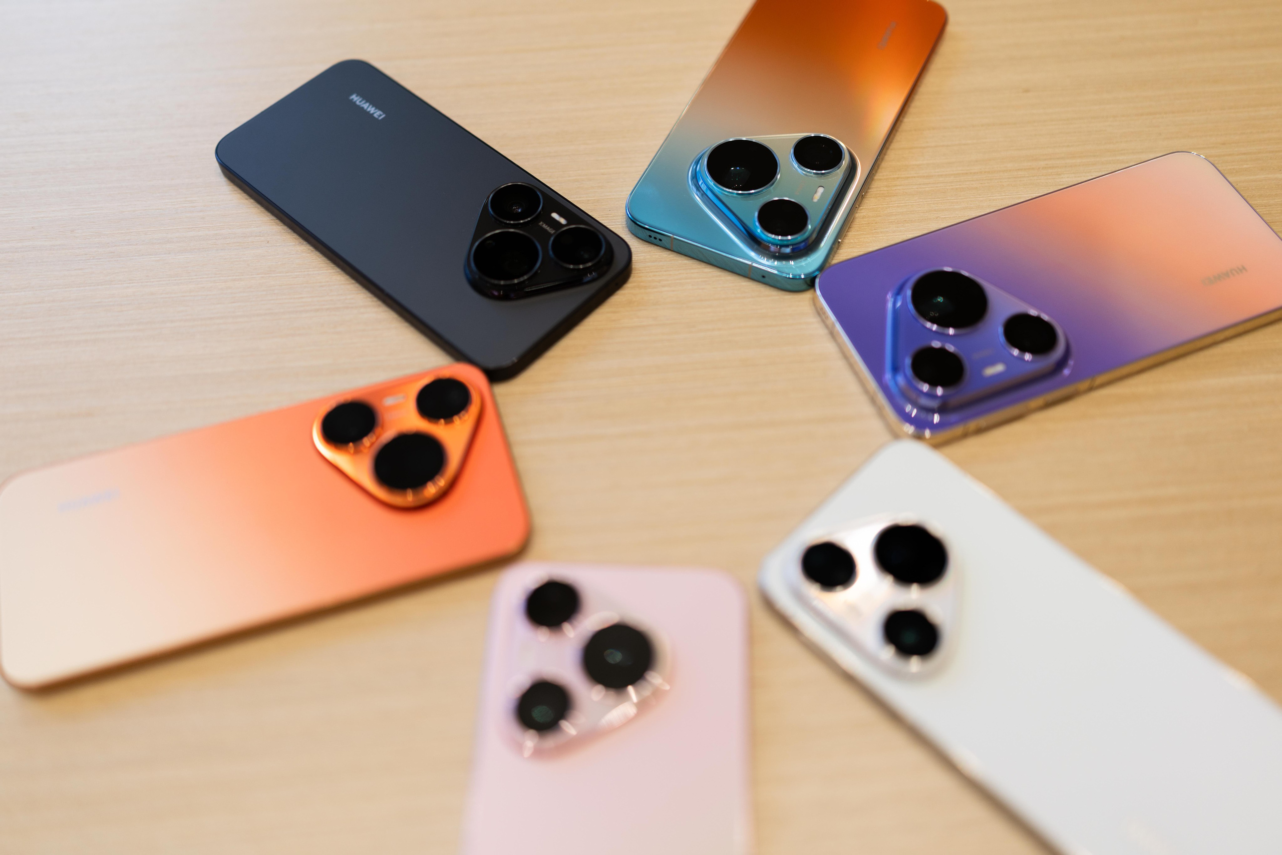 Презентация Huawei pura 90 pro max. Профессиональный репортажный фотограф