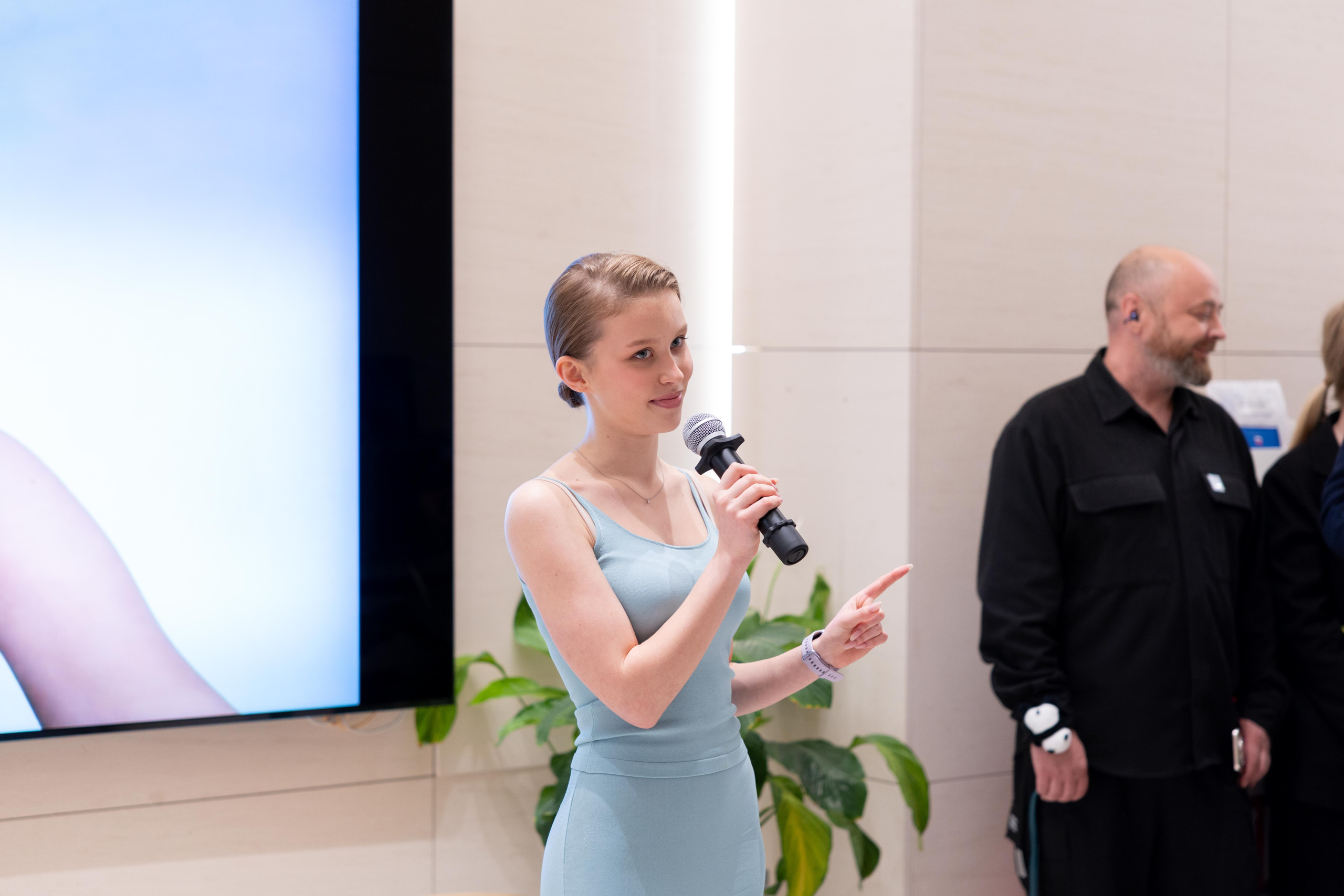 Презентация Huawei nova 15 pro. Профессиональный репортажный фотограф
