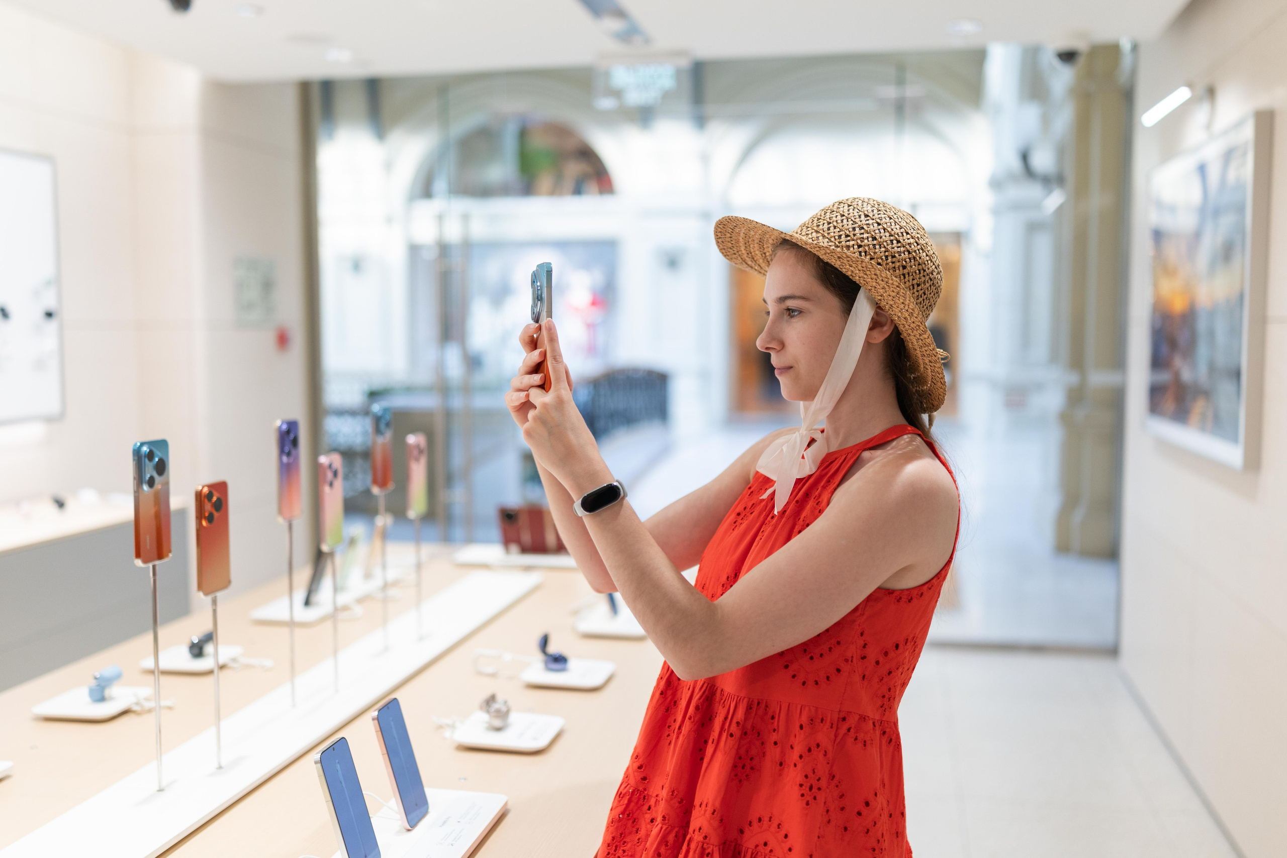 Презентация Huawei pura 90 pro max. Профессиональный репортажный фотограф