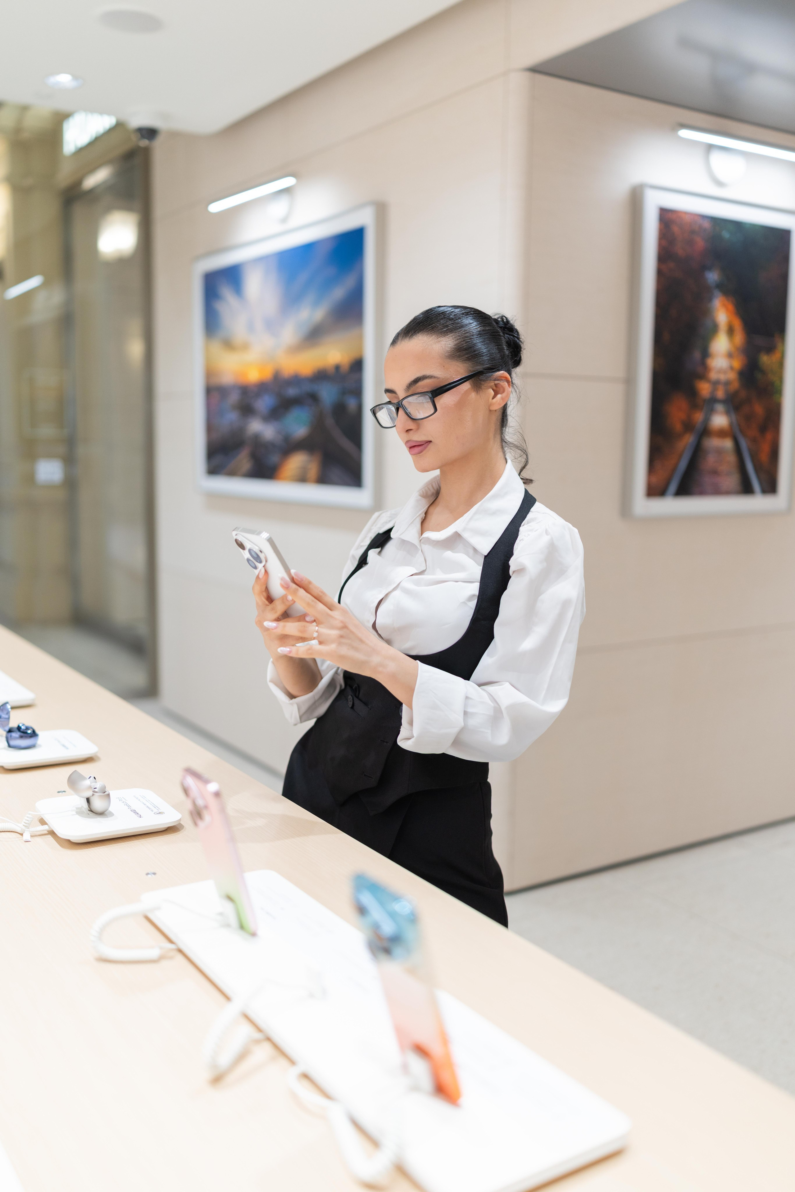 Презентация Huawei pura 90 pro max. Профессиональный репортажный фотограф