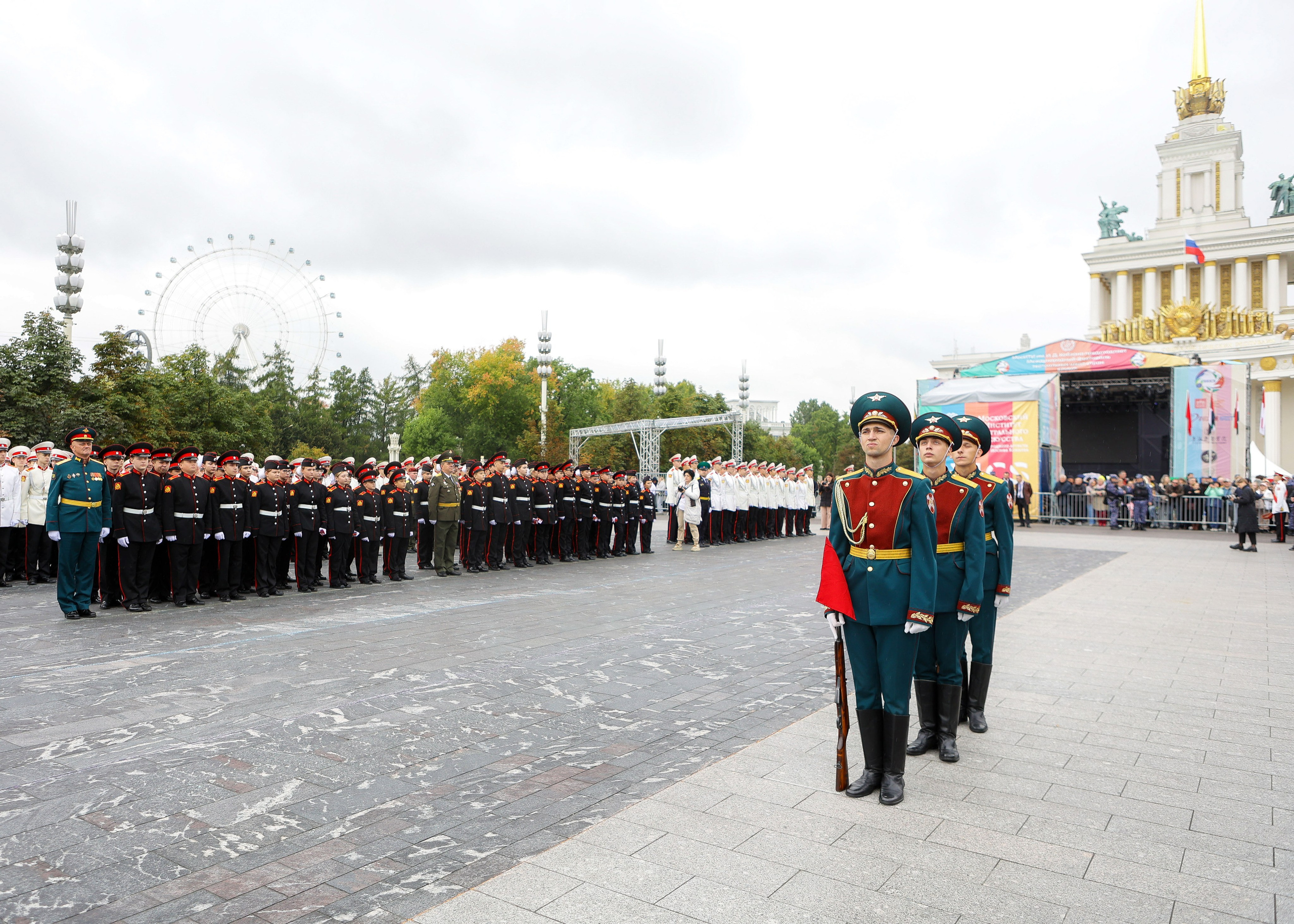 Посвящению в кадеты в Первом Московском кадетском корпусе, Дипломатической кадетской школы. Выпускные альбомы и школьный фотограф в Подольске, Троицке, Щербинке, Москве и Московской области