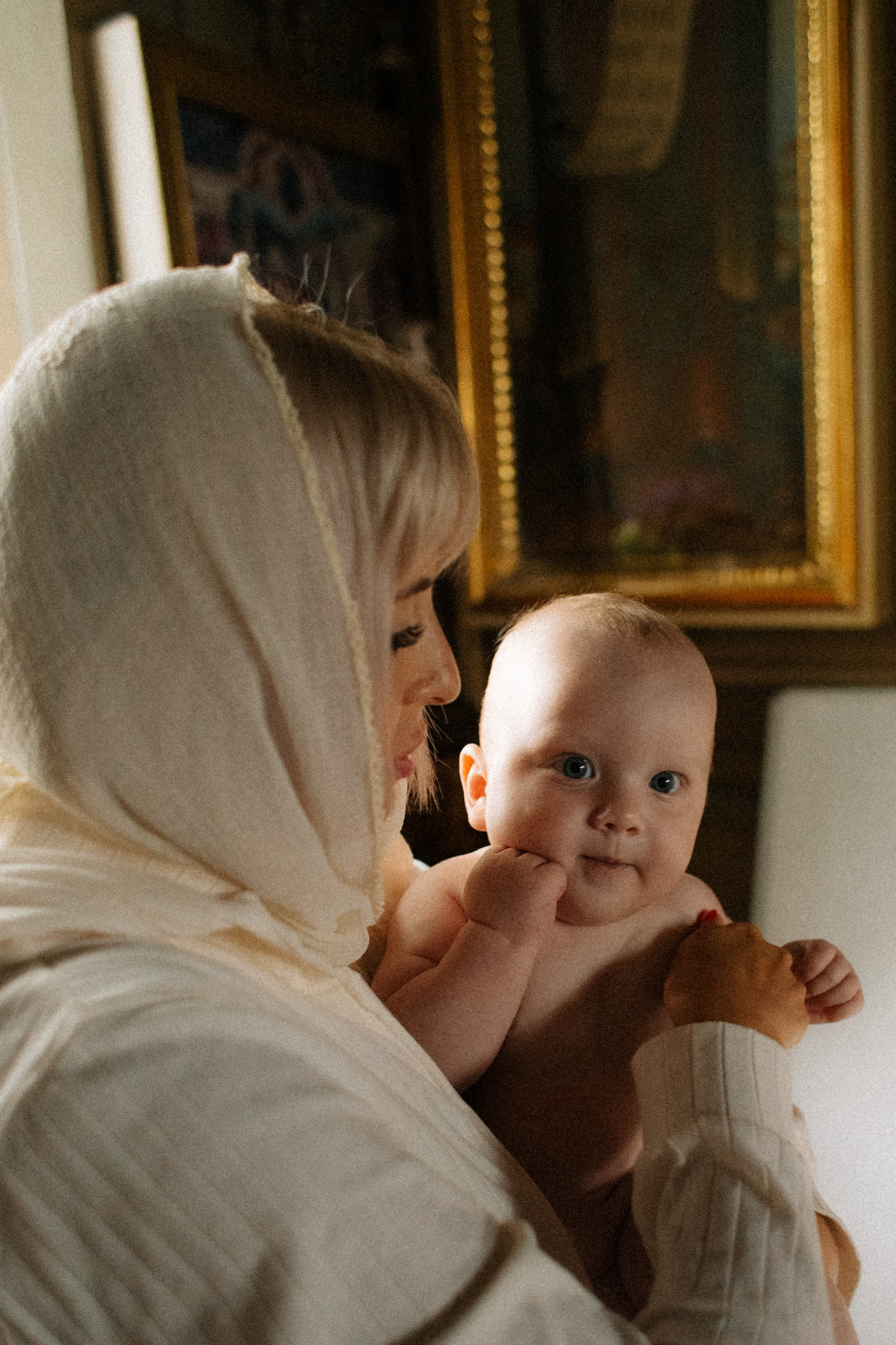 Крещение малышки Мии. Семейный фотограф Виктория Потехина Москва