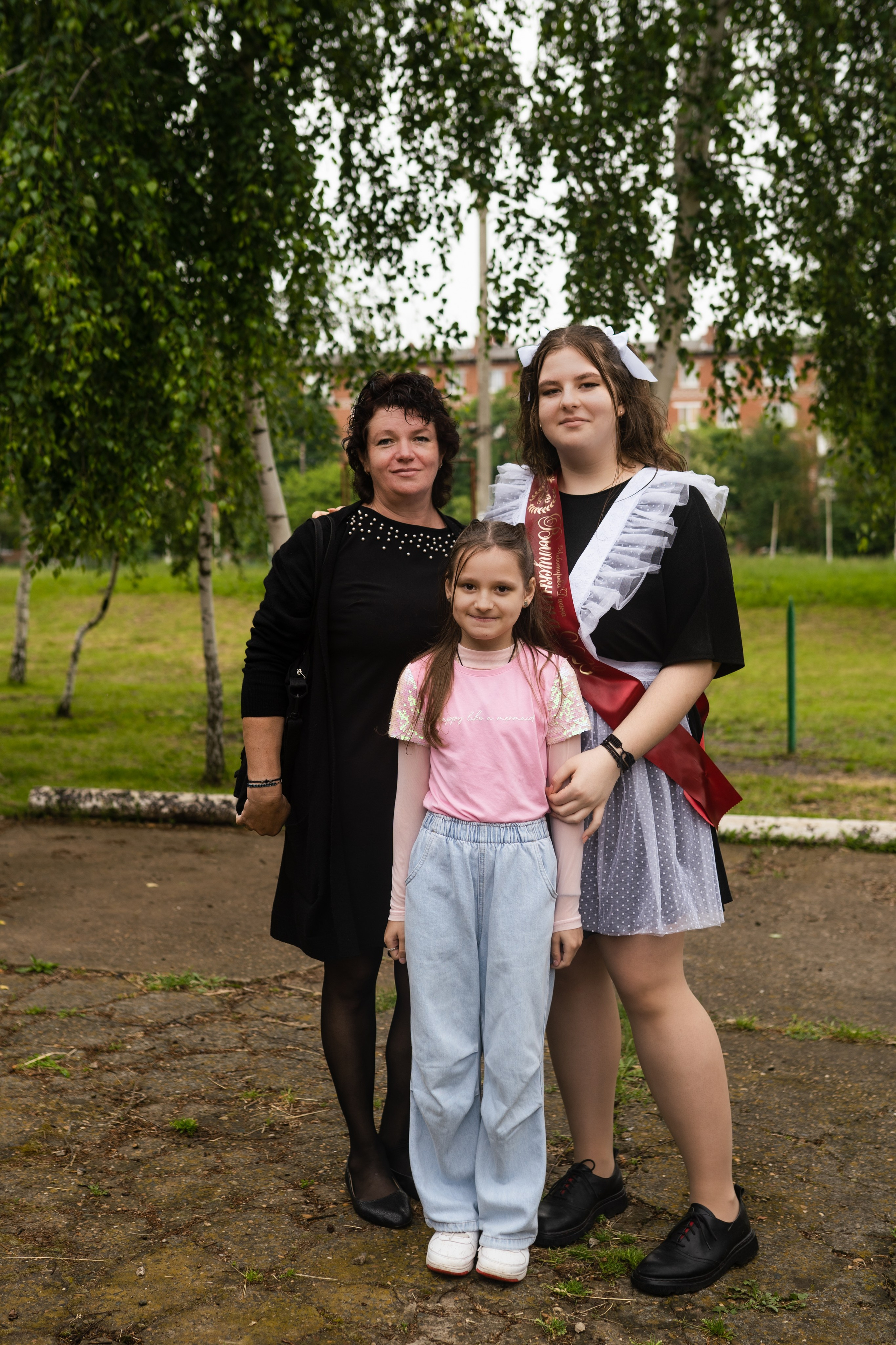 Последний звонок (СШ 77). Выпускные альбомы «Поколение» в городе Краснодар