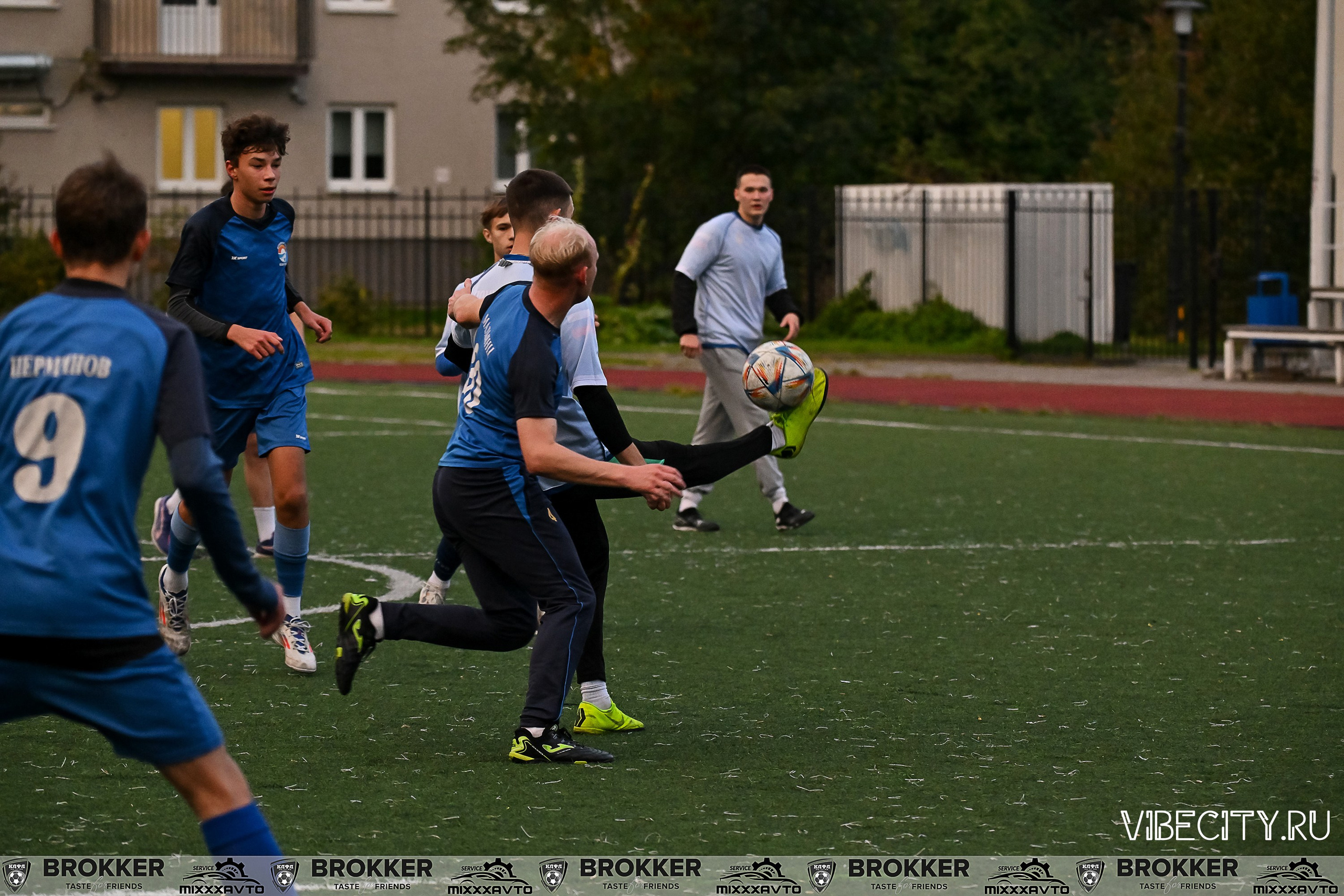 Калининградская Любительская Футбольная Лига. VIBECITY.RU Вайб Сити Ру Фоторепортажи Фотоотчеты Калининград